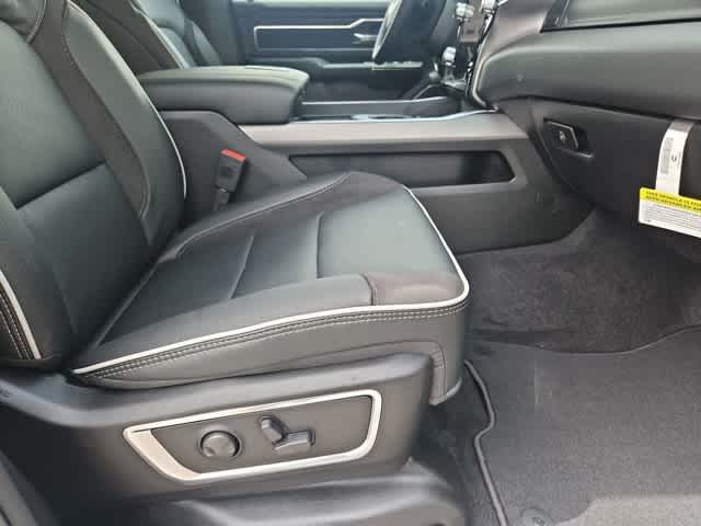 Thumbnail: 2026 RAM 1500 - 21