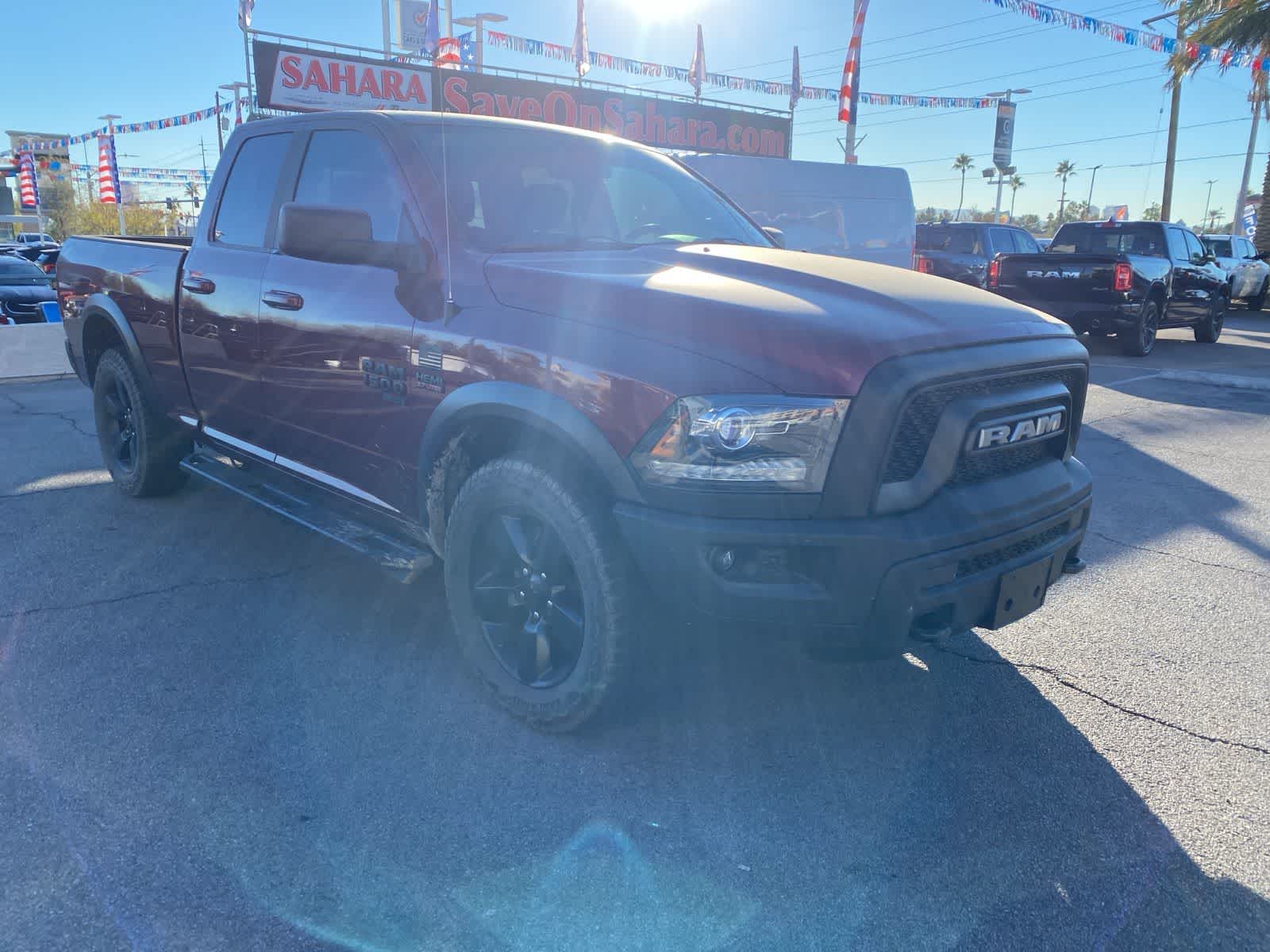 Thumbnail: 2019 RAM 1500 Classic - 3