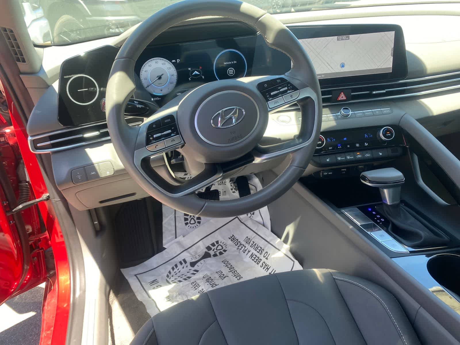 Thumbnail: 2023 Hyundai Elantra - 10