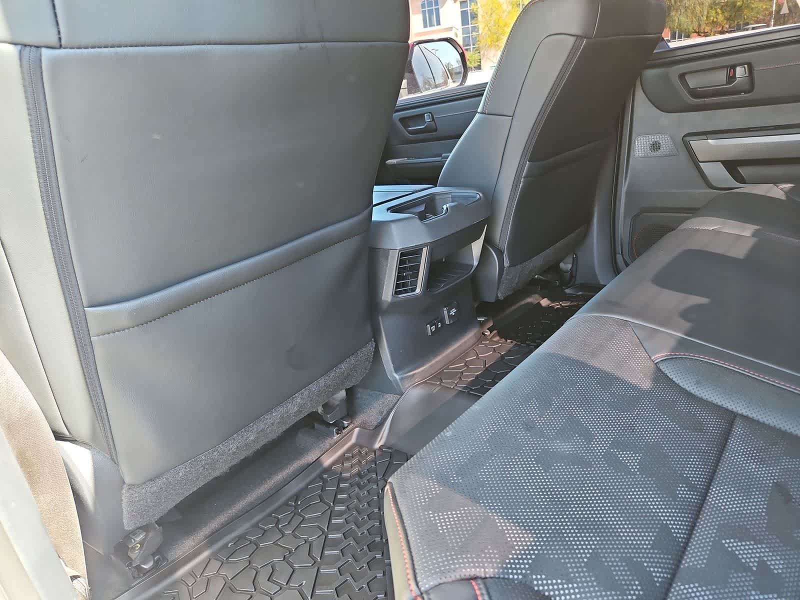 Thumbnail: 2022 Toyota Tundra - 19