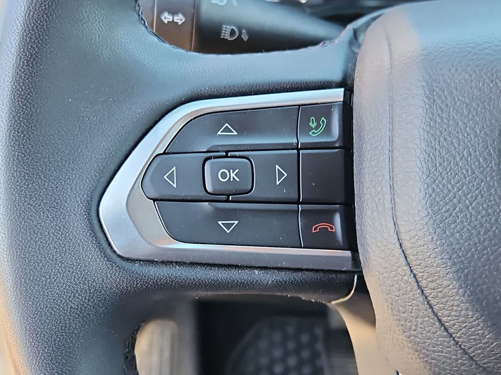 Thumbnail: 2024 Jeep Compass - 24