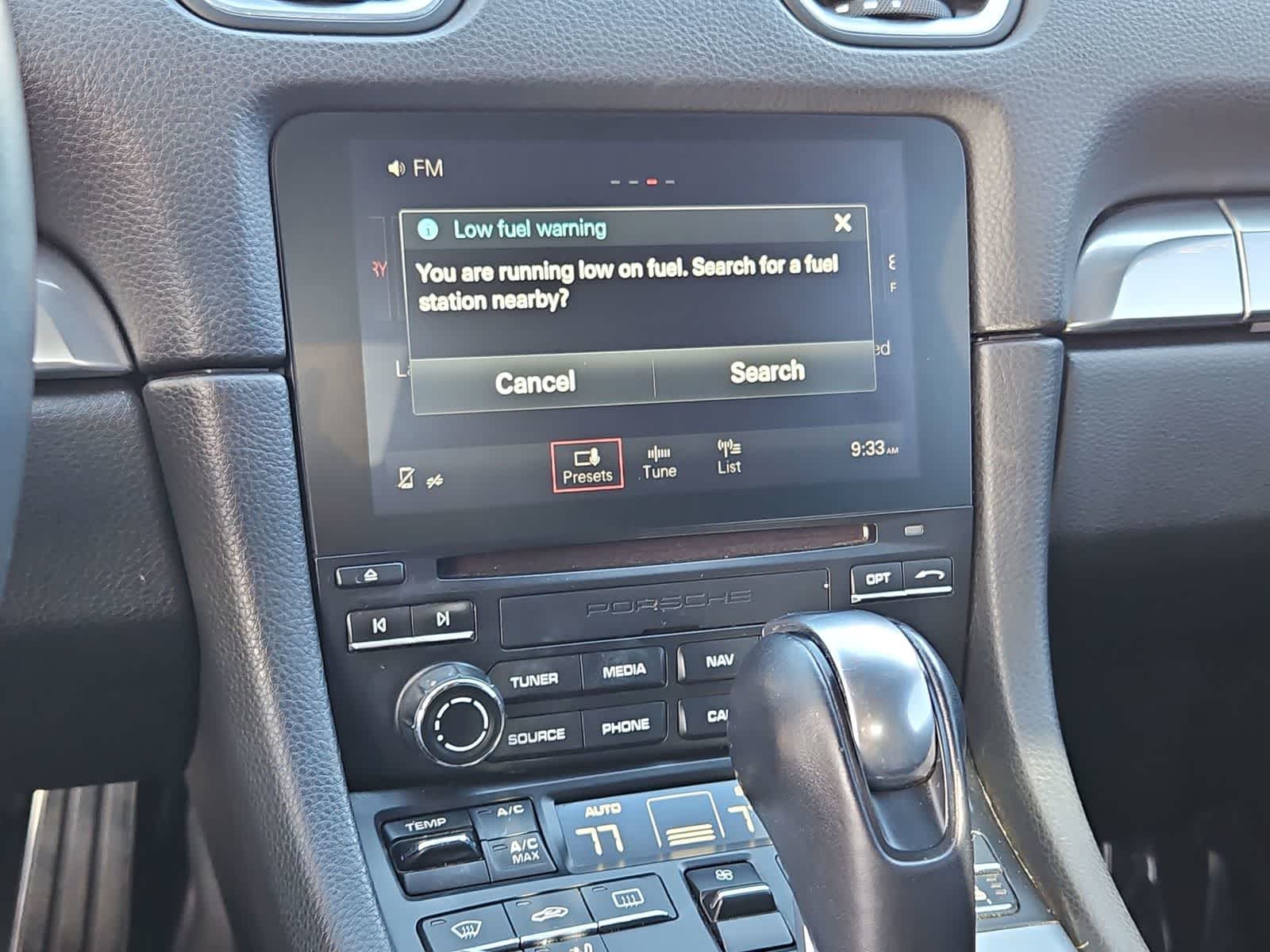 Thumbnail: 2017 Porsche 718 Boxster - 23