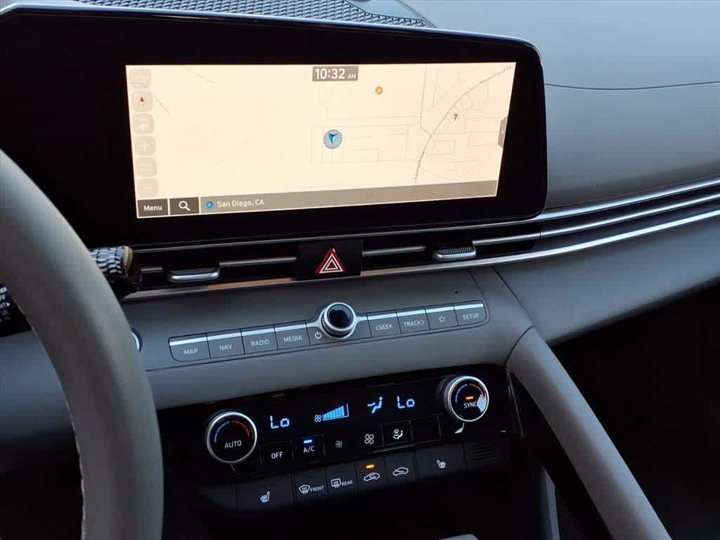 Thumbnail: 2023 Hyundai Elantra - 20