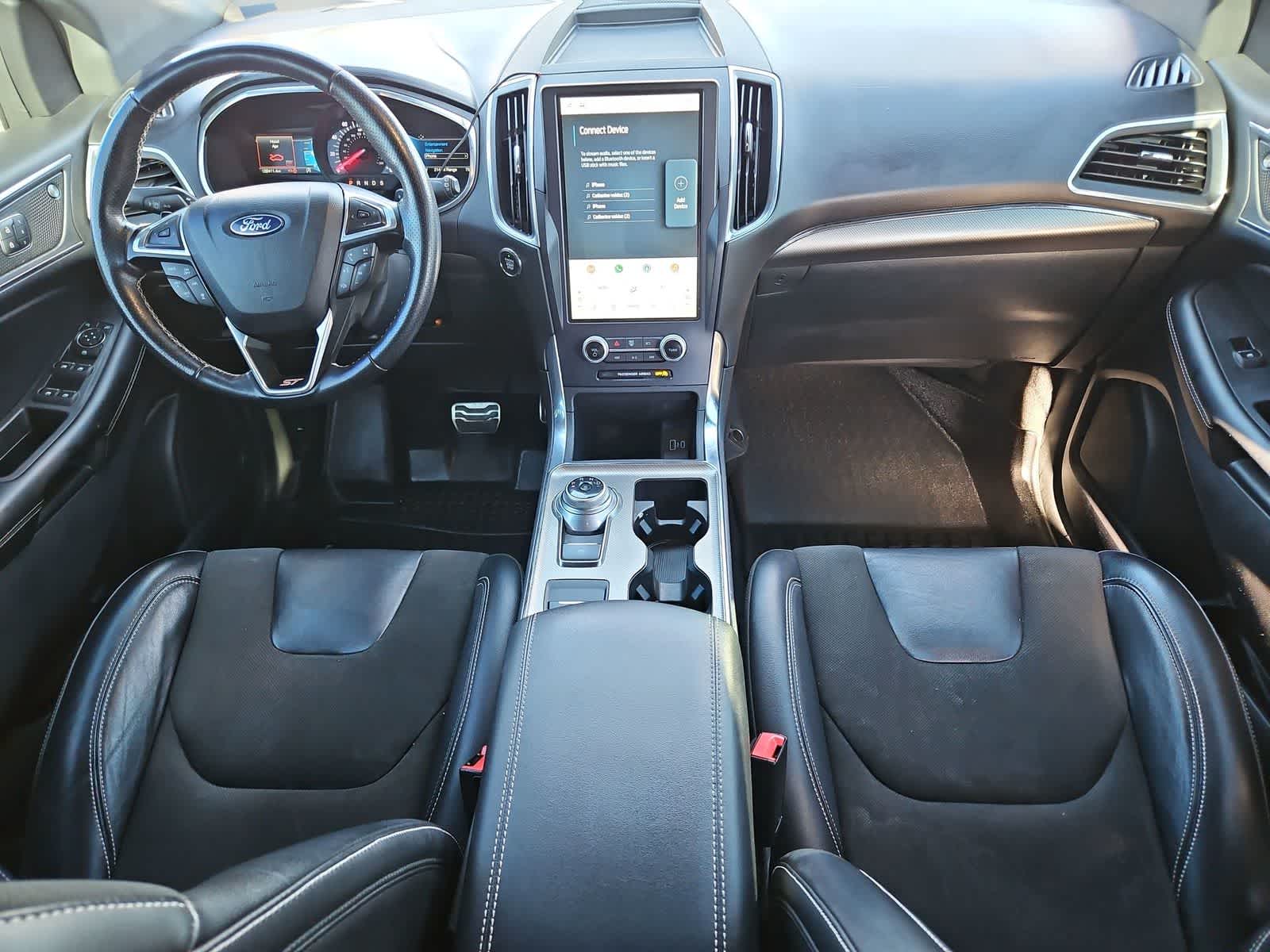 Thumbnail: 2021 Ford Edge - 16