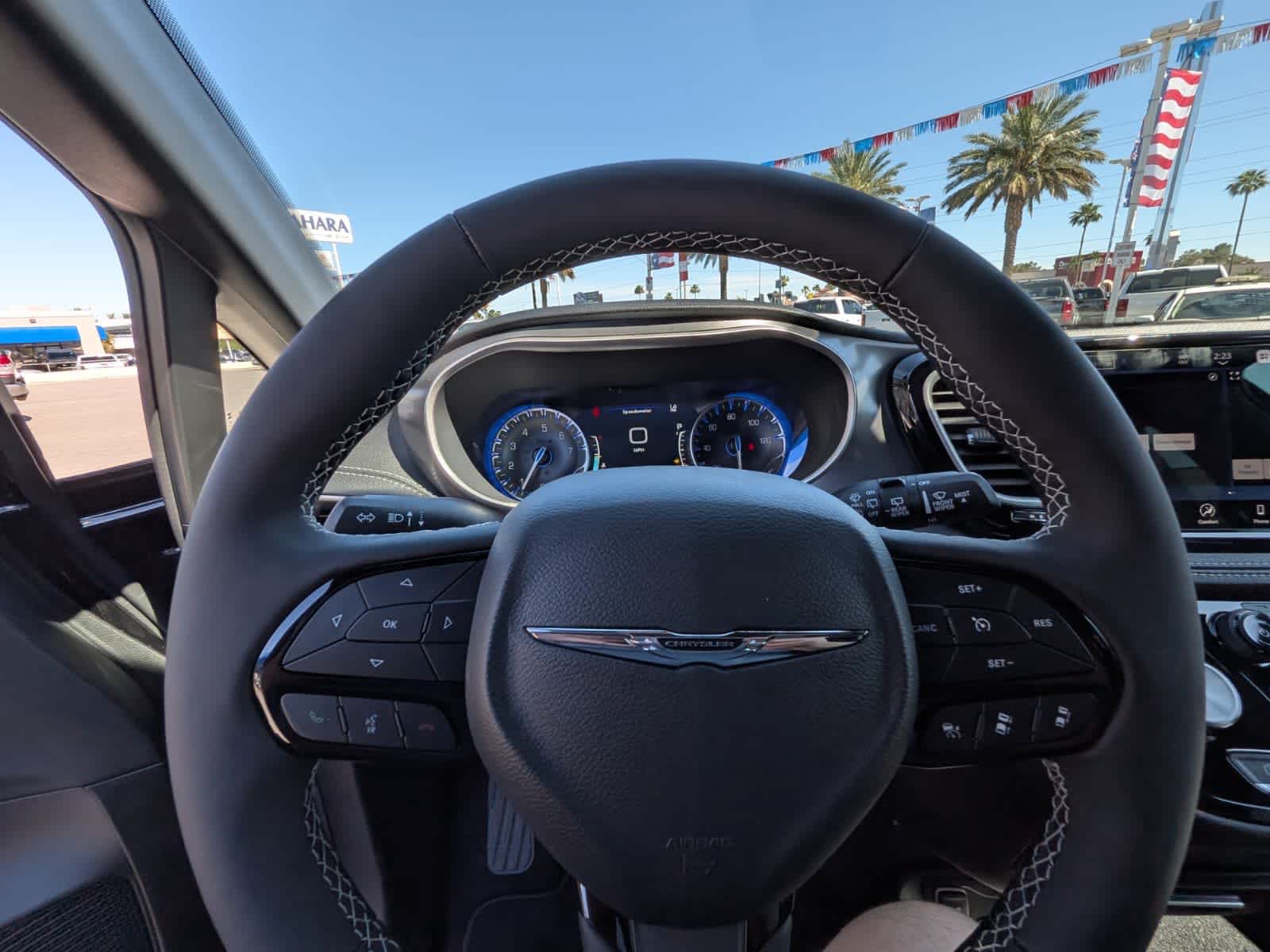 Thumbnail: 2026 Chrysler Pacifica - 27