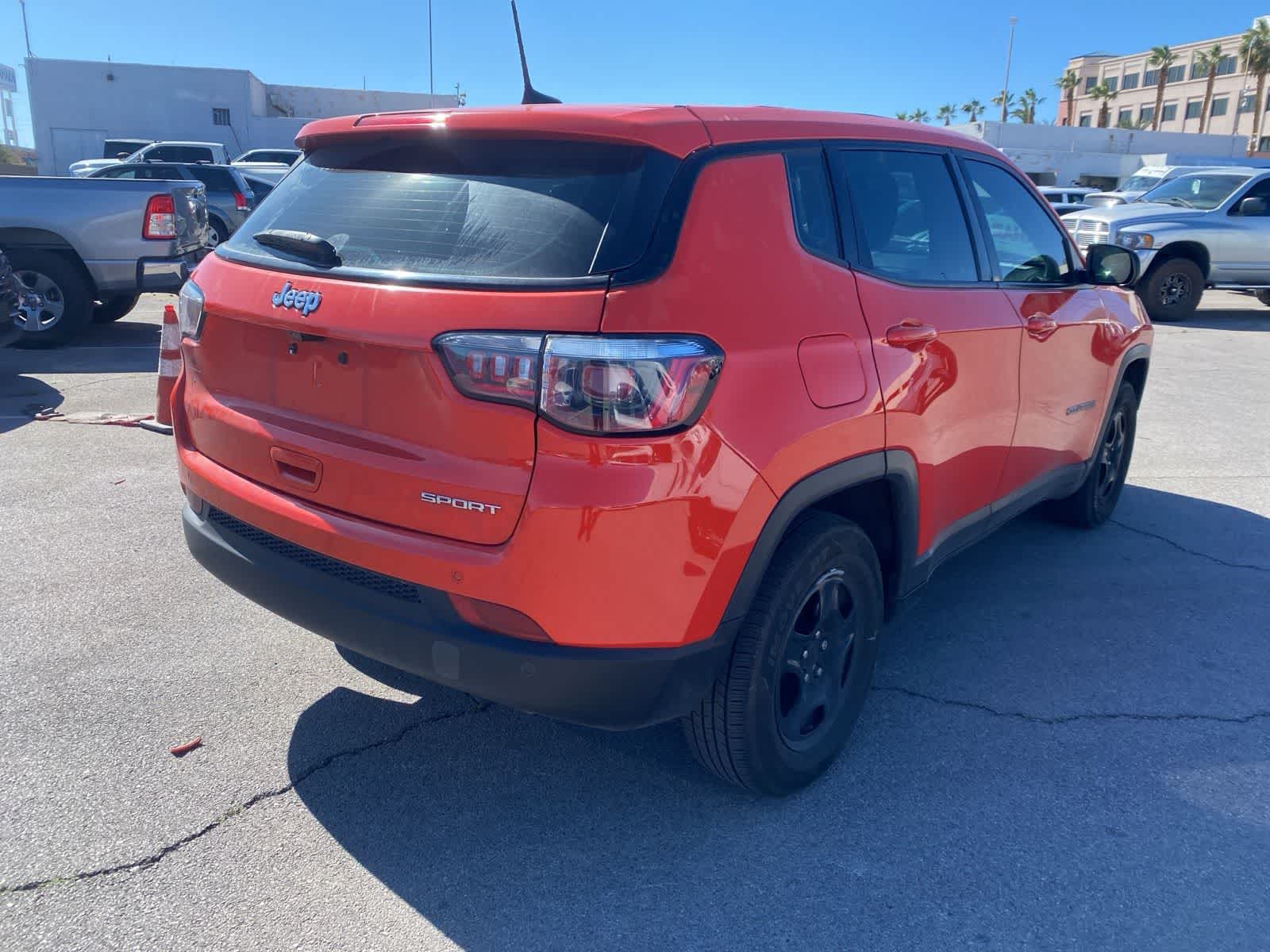 Thumbnail: 2018 Jeep Compass - 7