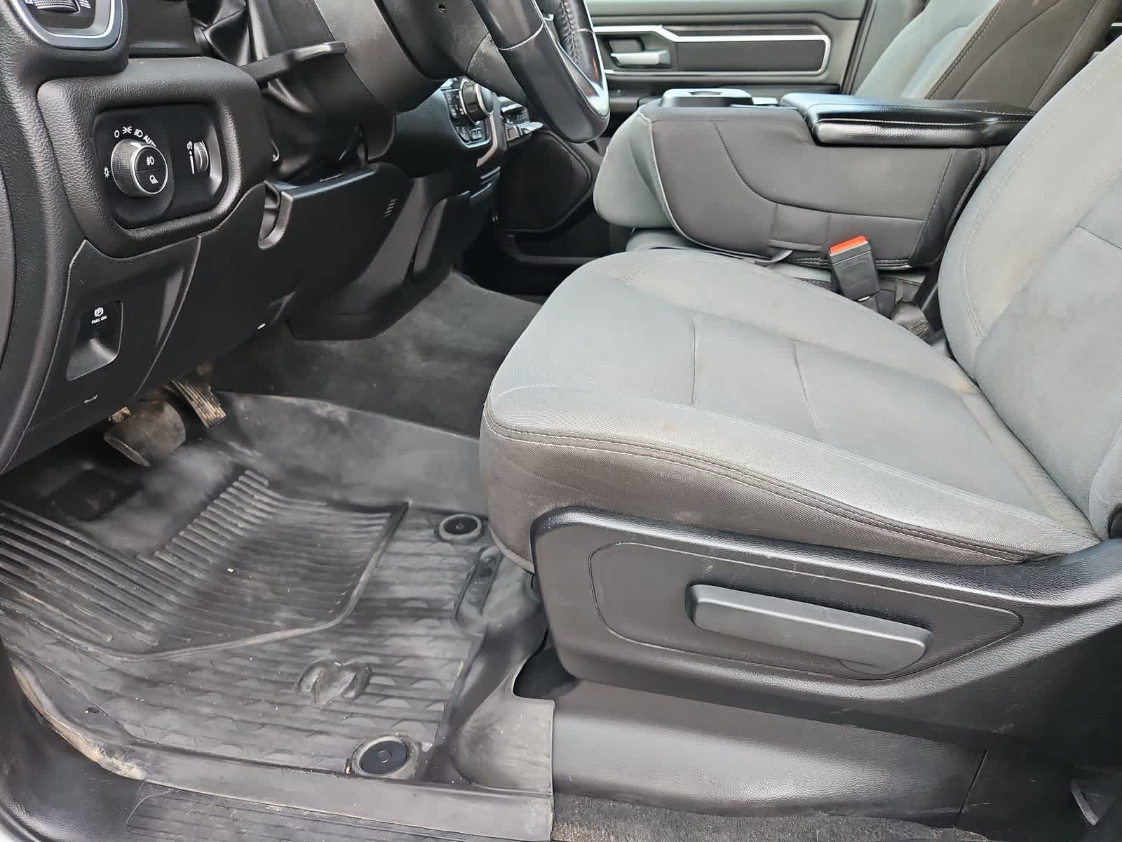 Thumbnail: 2024 RAM 1500 - 18