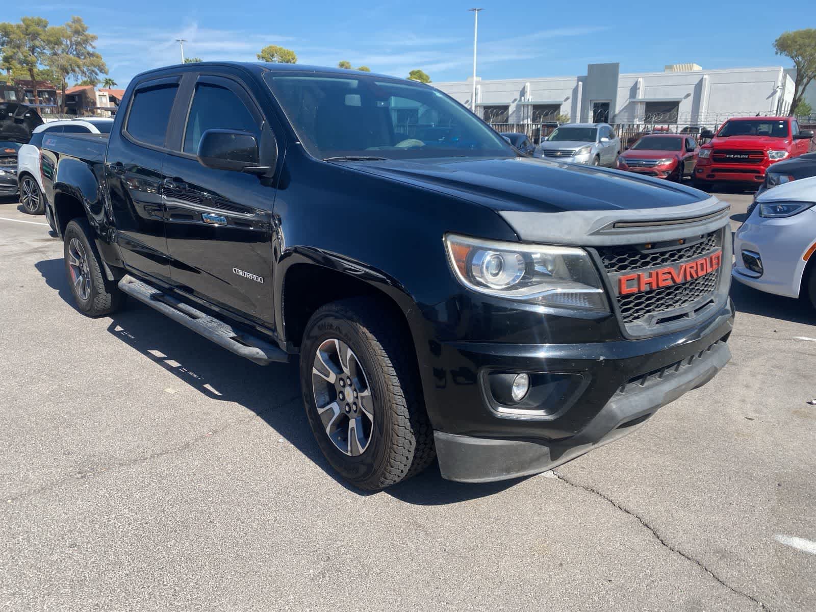 Thumbnail: 2019 Chevrolet Colorado - 3