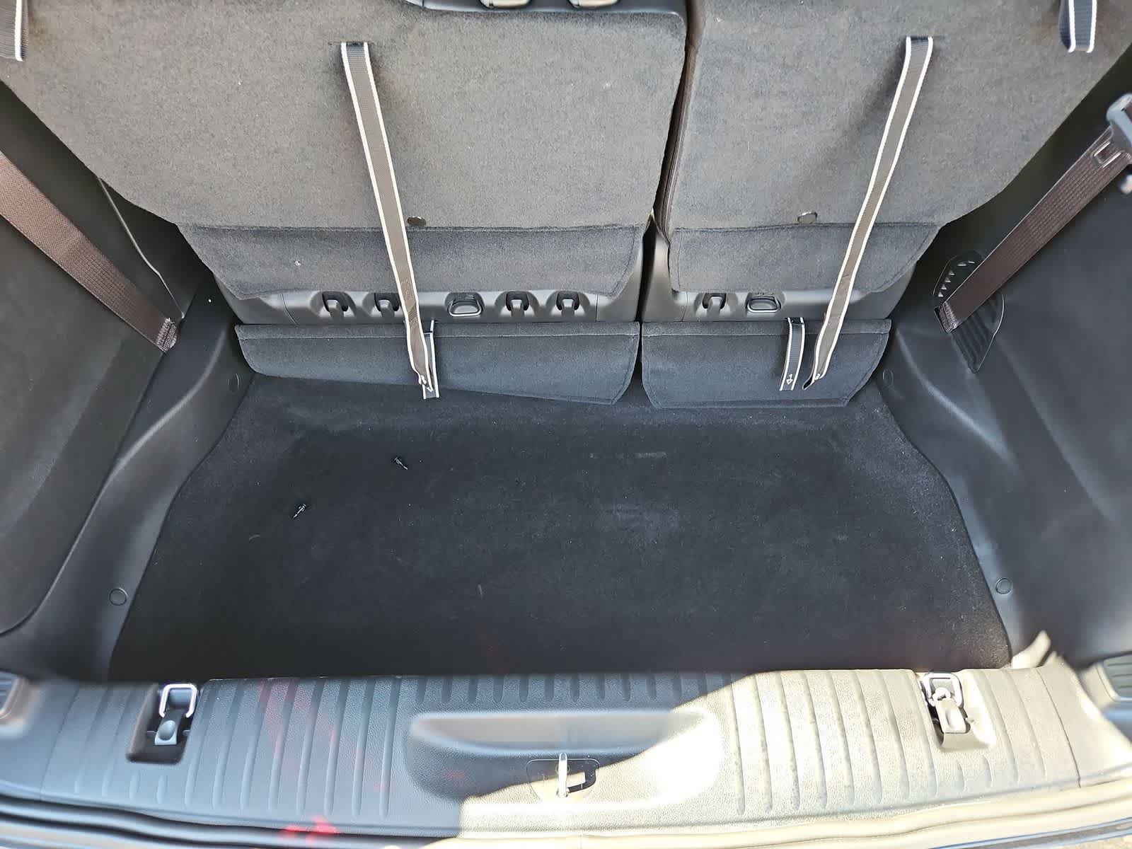 Thumbnail: 2026 Chrysler Pacifica - 32