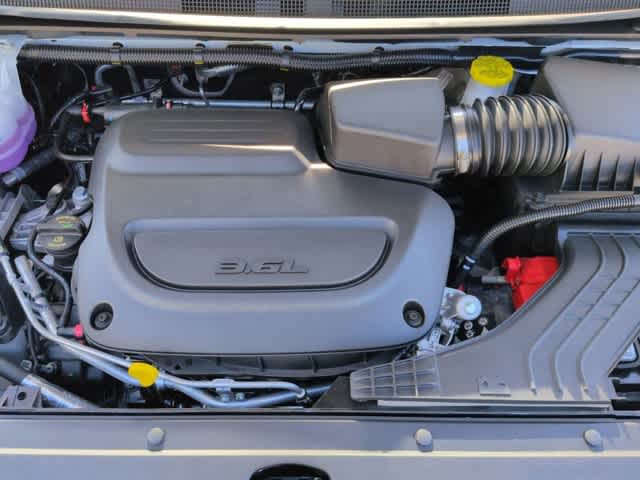 Thumbnail: 2026 Chrysler Pacifica - 15