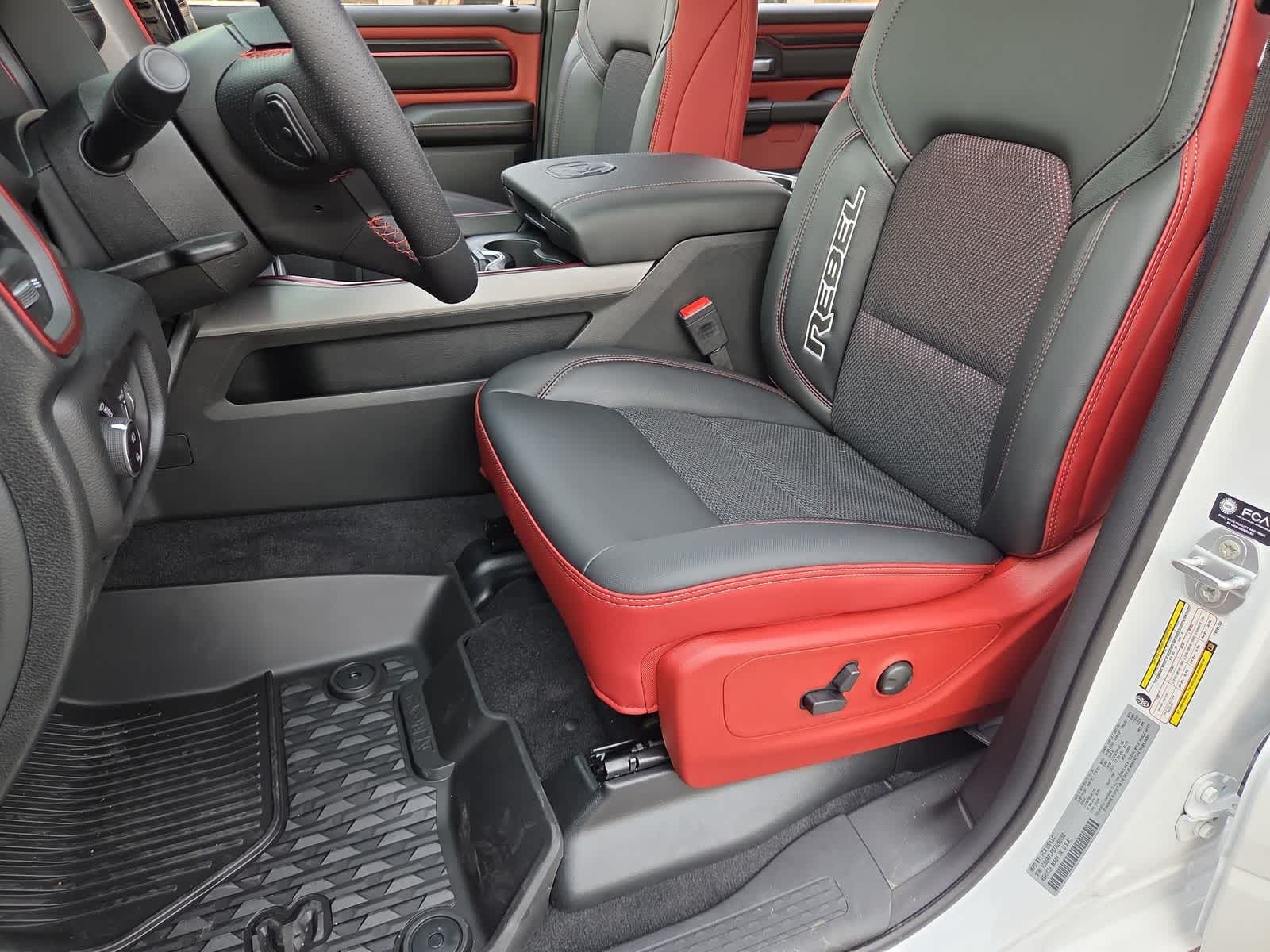 Thumbnail: 2026 RAM 1500 - 17