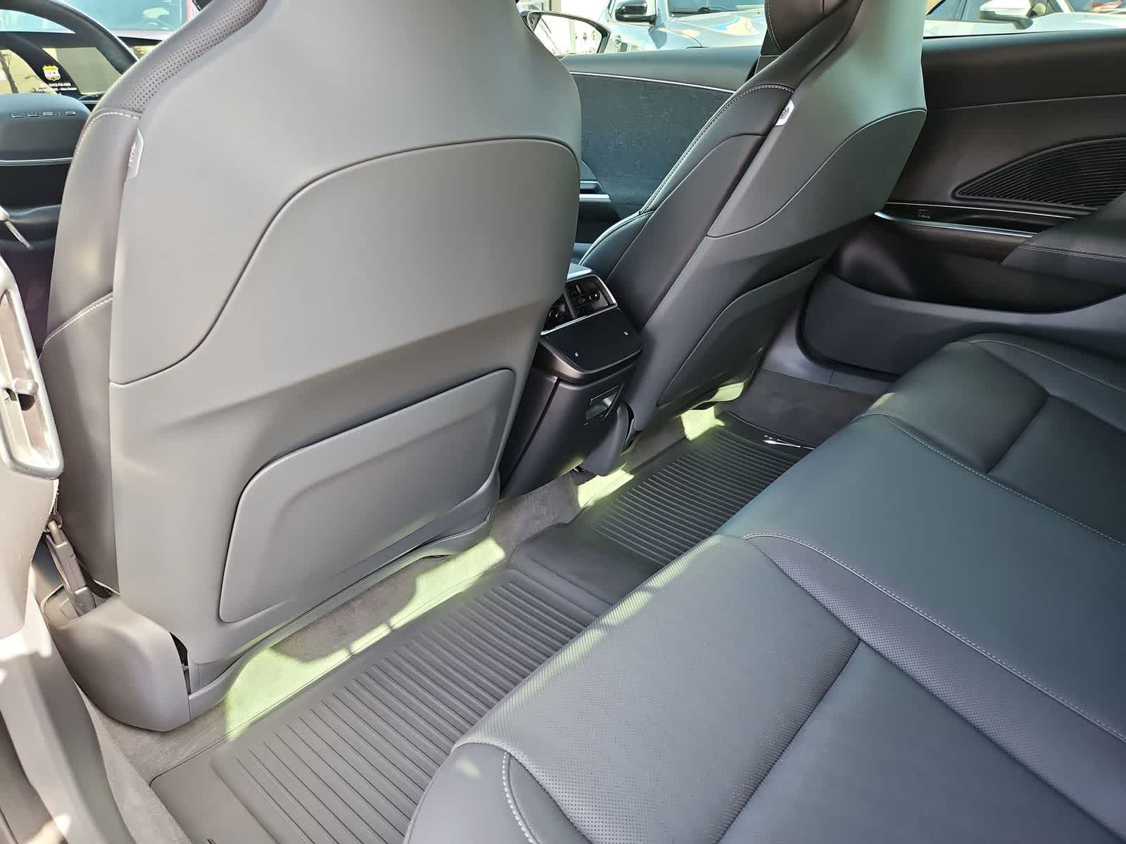 Thumbnail: 2023 Lucid Air - 18