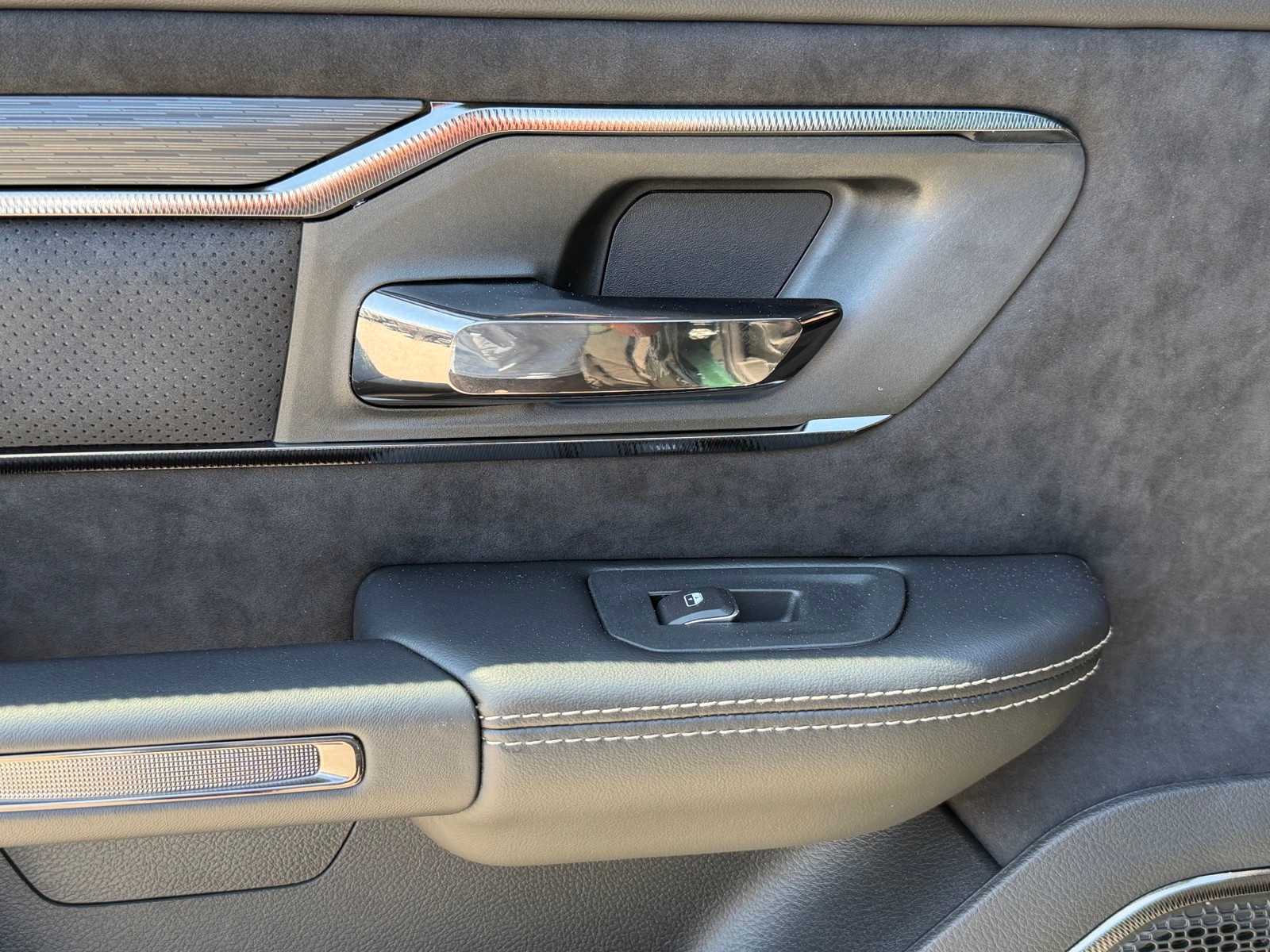 Thumbnail: 2026 RAM 1500 - 24