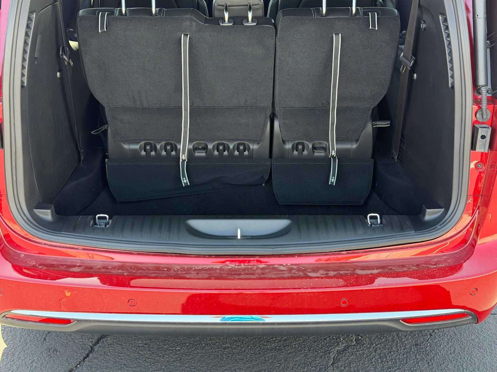 Thumbnail: 2026 Chrysler Pacifica - 29