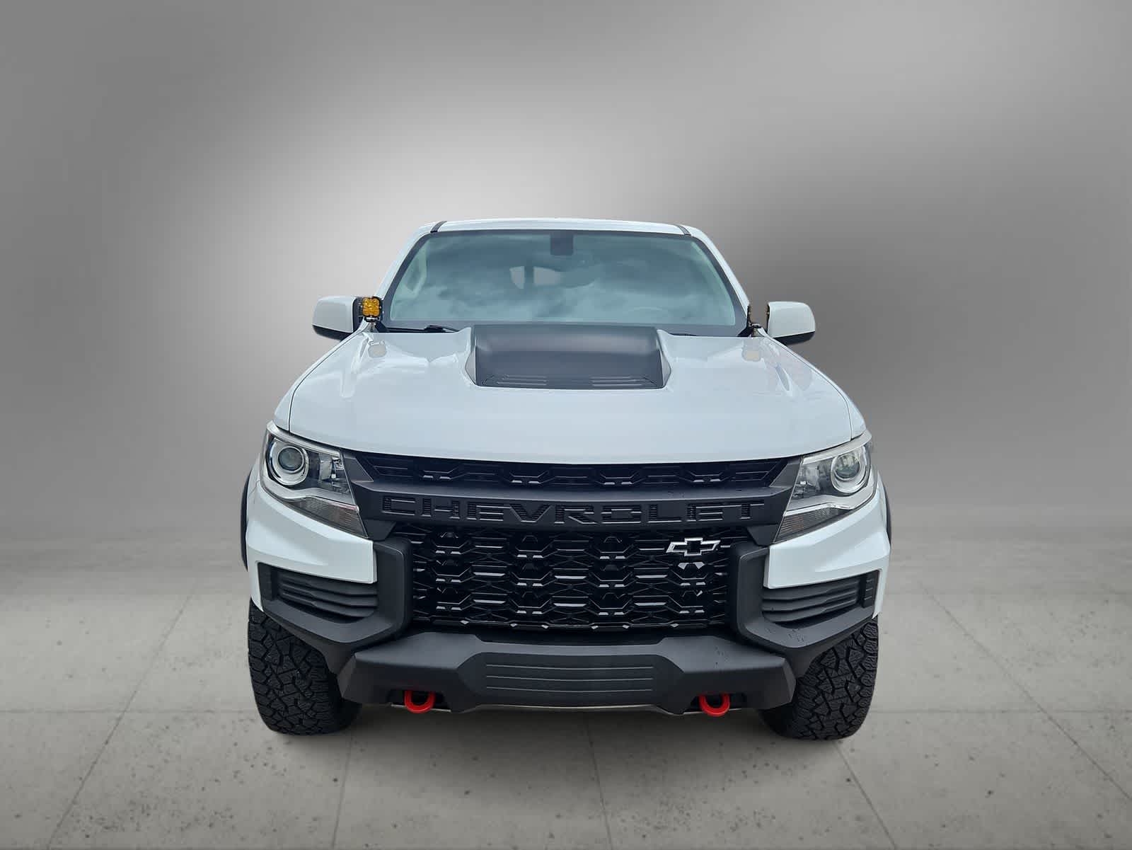 Thumbnail: 2021 Chevrolet Colorado - 3