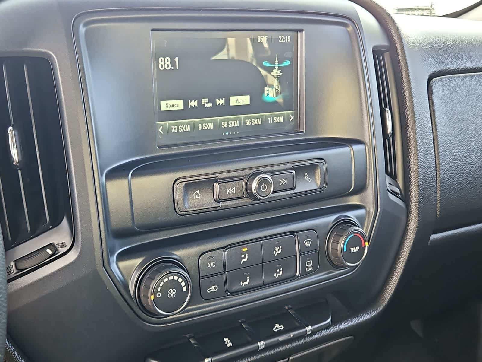 Thumbnail: 2018 Chevrolet Silverado 1500 - 27