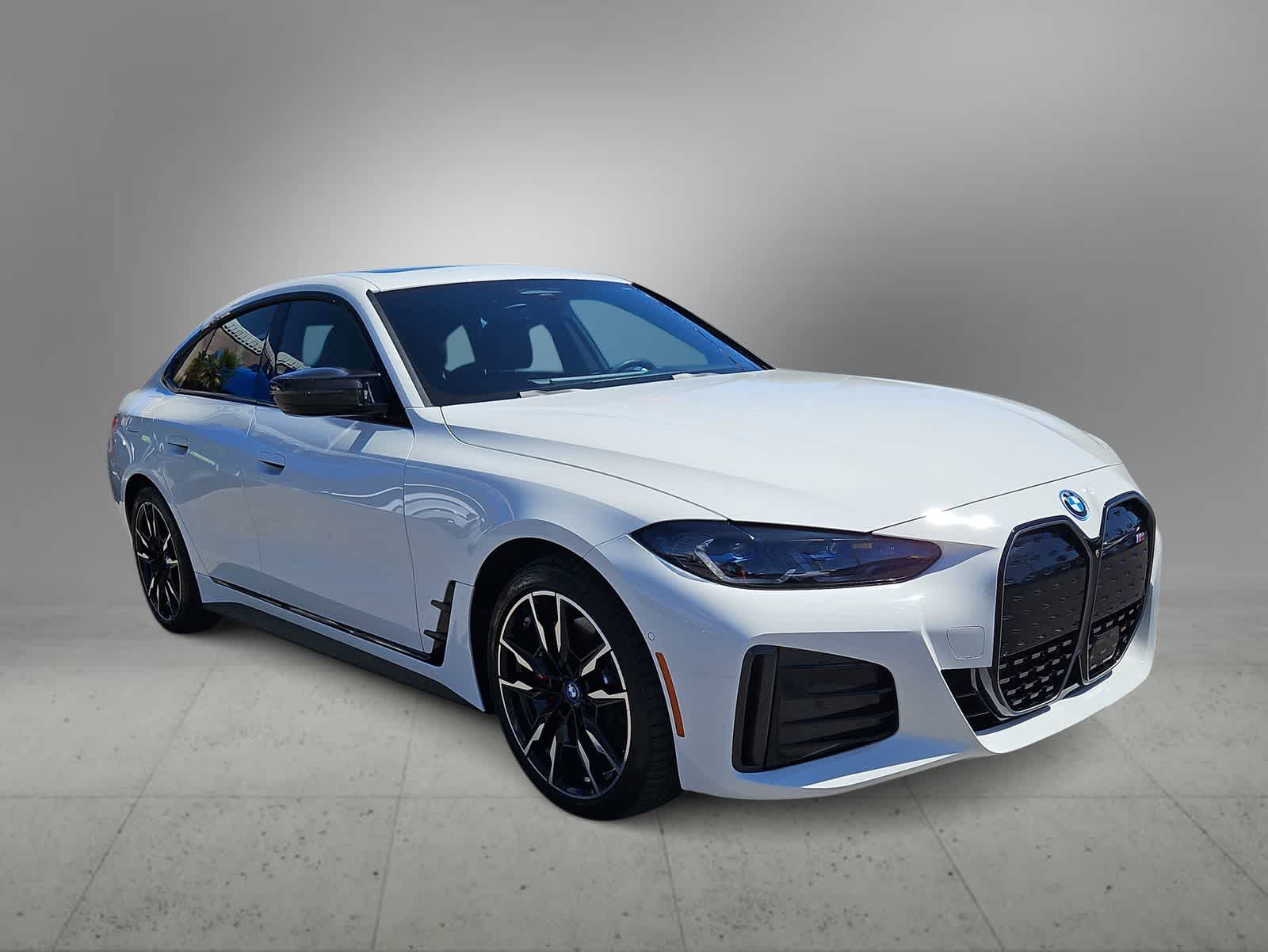 Thumbnail: 2023 BMW i4 - 2