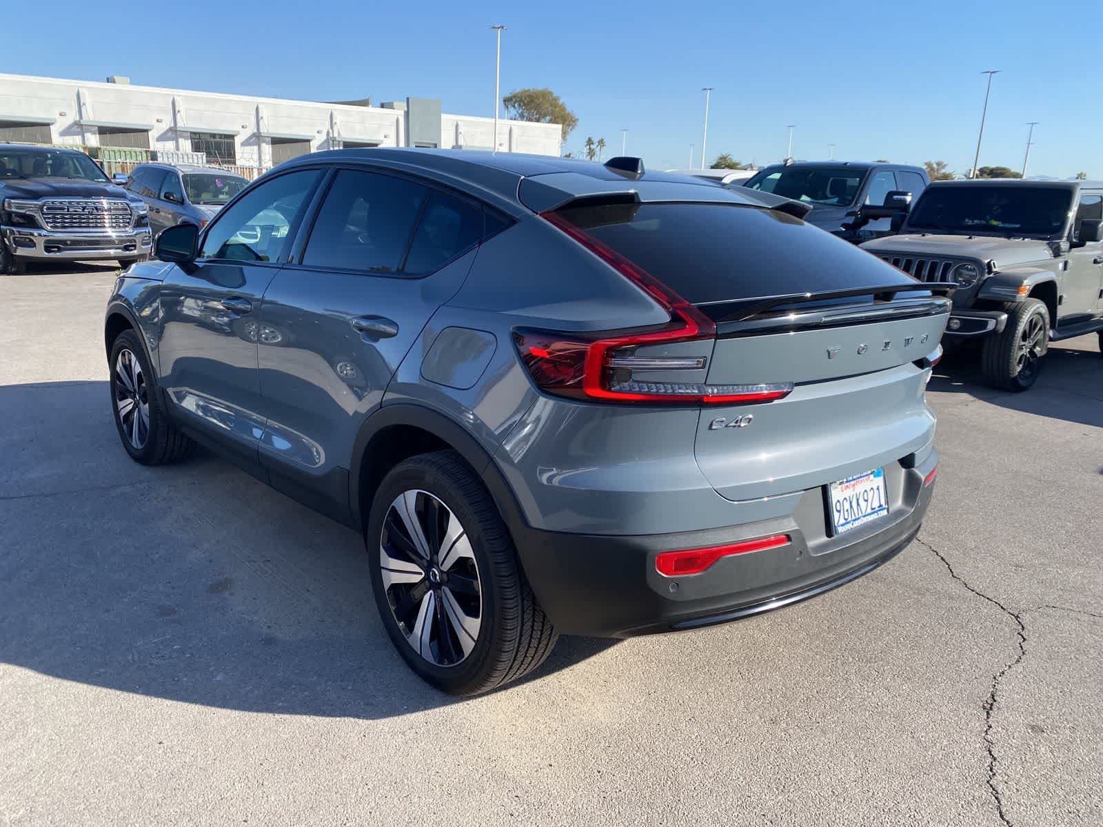 Thumbnail: 2023 Volvo C40 - 9