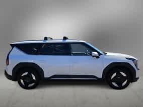 Thumbnail: 2024 Kia EV9 - 14