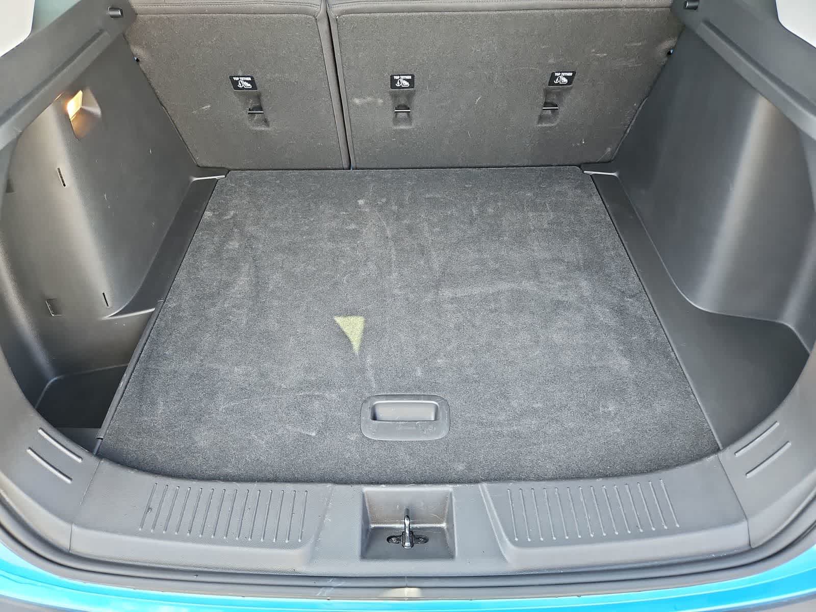 Thumbnail: 2025 Chevrolet Trax - 32