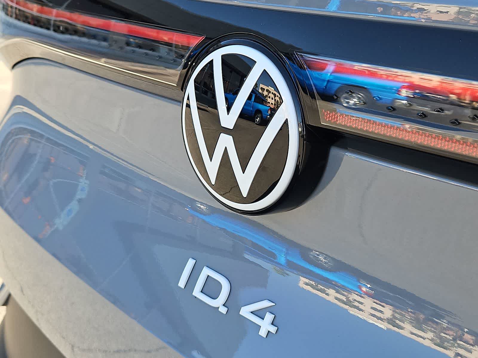 Thumbnail: 2022 Volkswagen ID.4 - 12