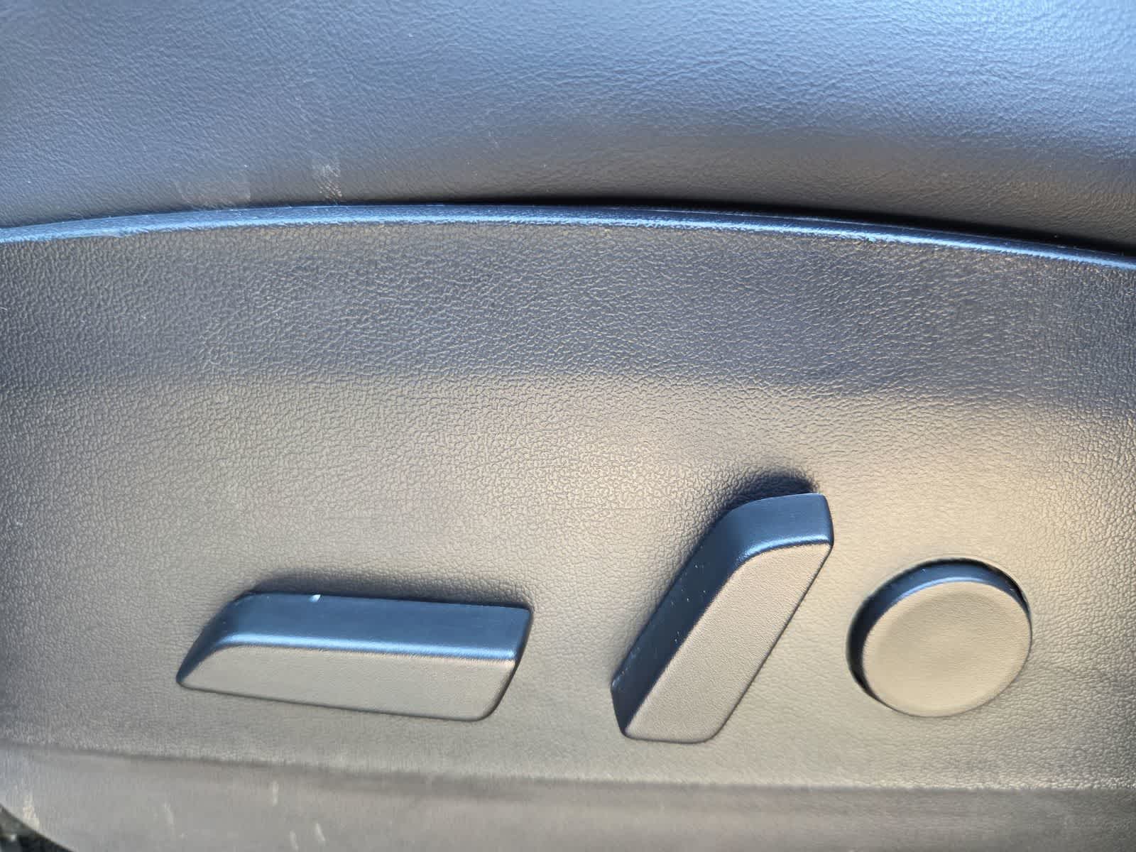 Thumbnail: 2020 Tesla Model Y - 19