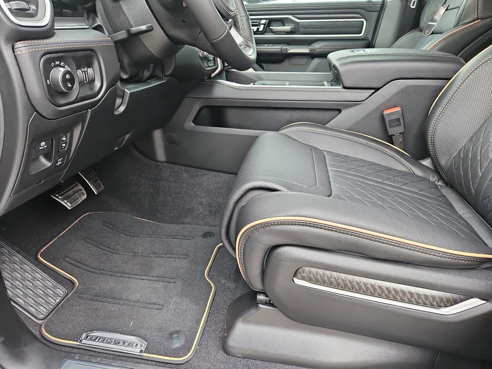 Thumbnail: 2026 RAM 1500 - 16