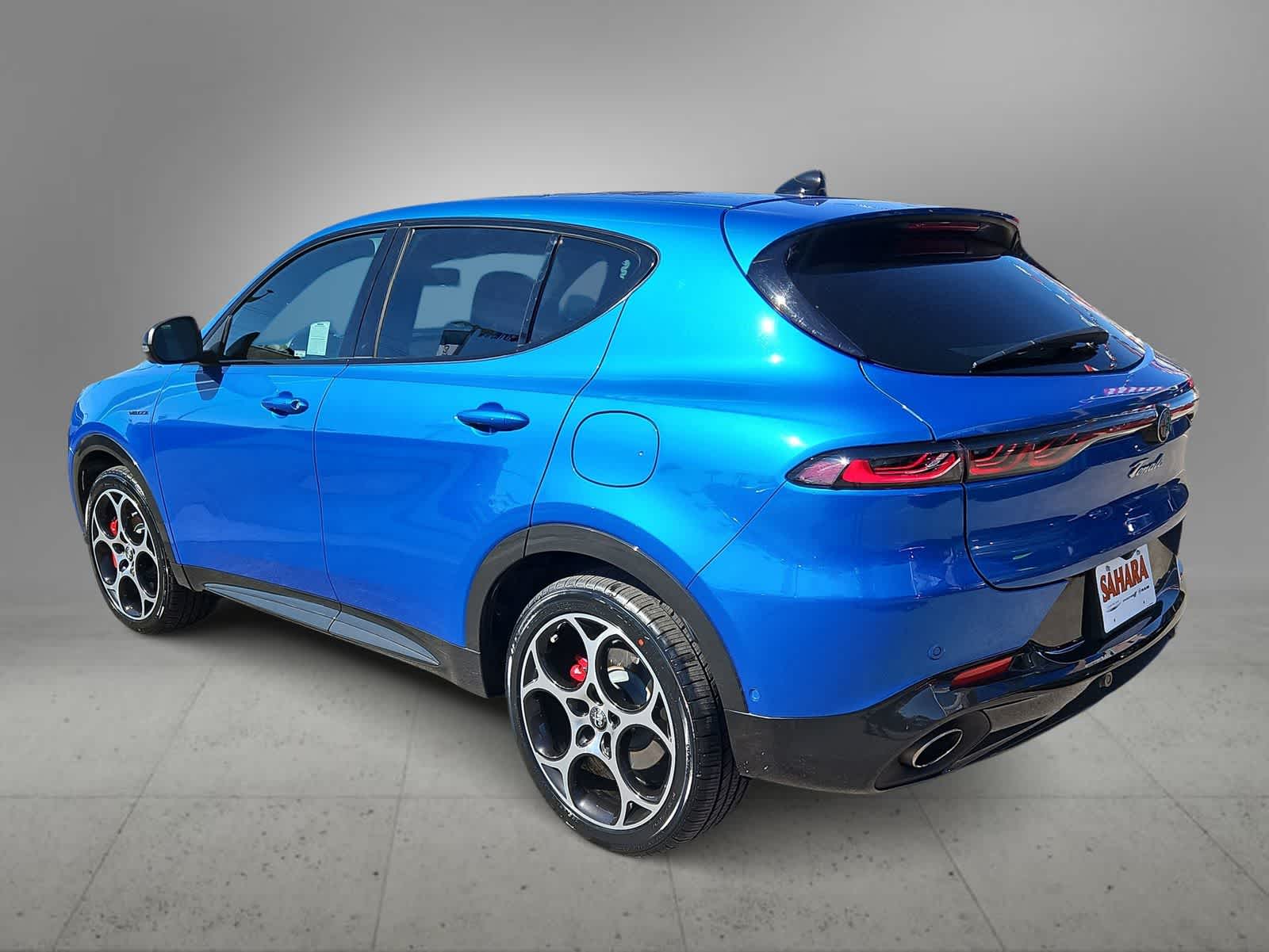 Thumbnail: 2024 Alfa Romeo Tonale - 7