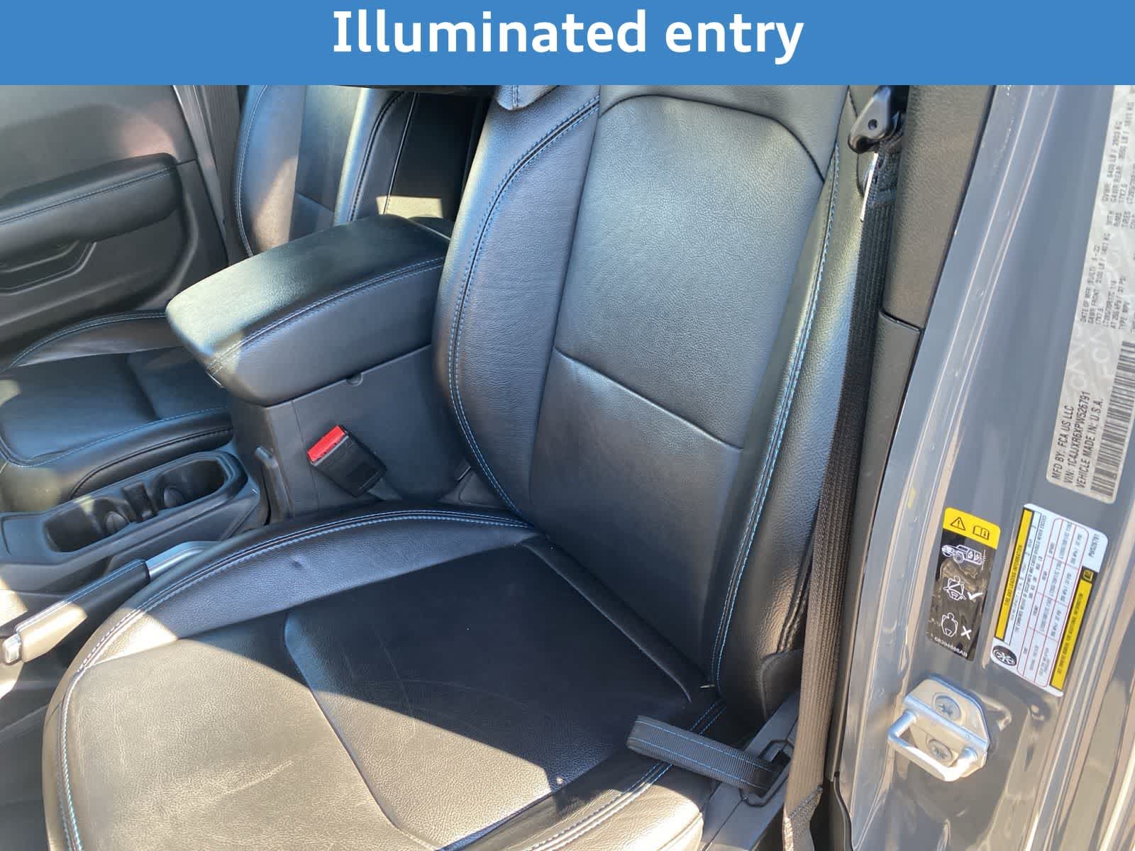 Thumbnail: 2023 Jeep Wrangler - 14