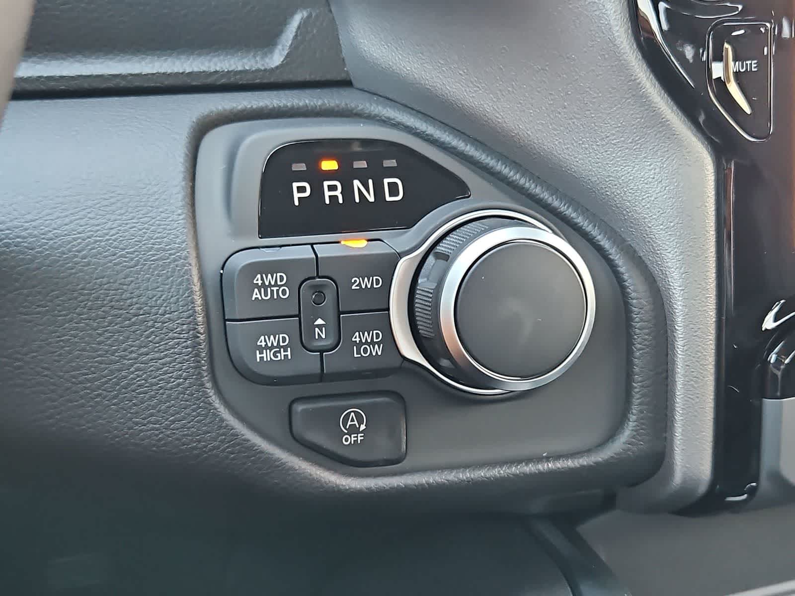 Thumbnail: 2026 RAM 1500 - 31