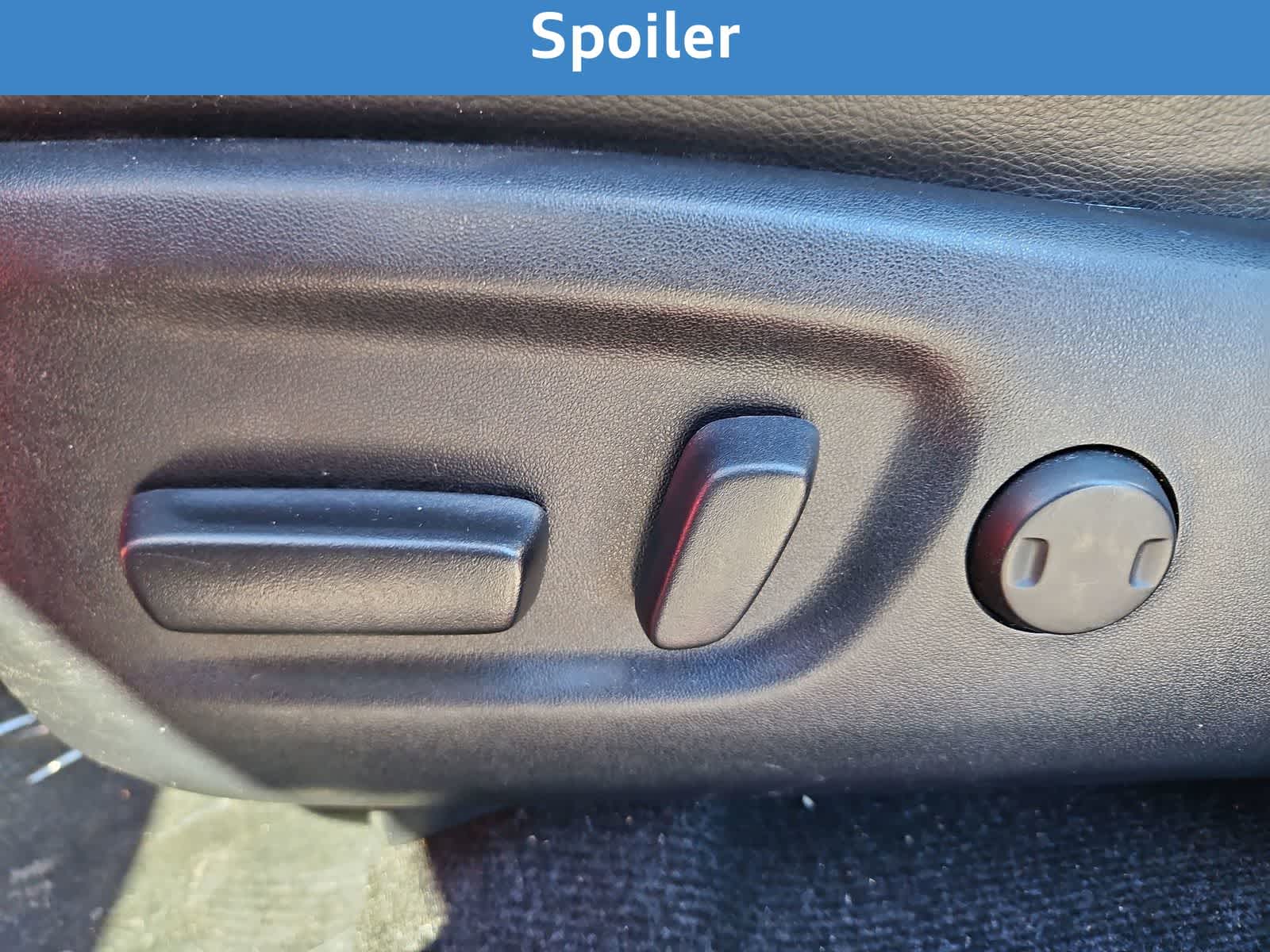 Thumbnail: 2016 Toyota RAV4 - 20