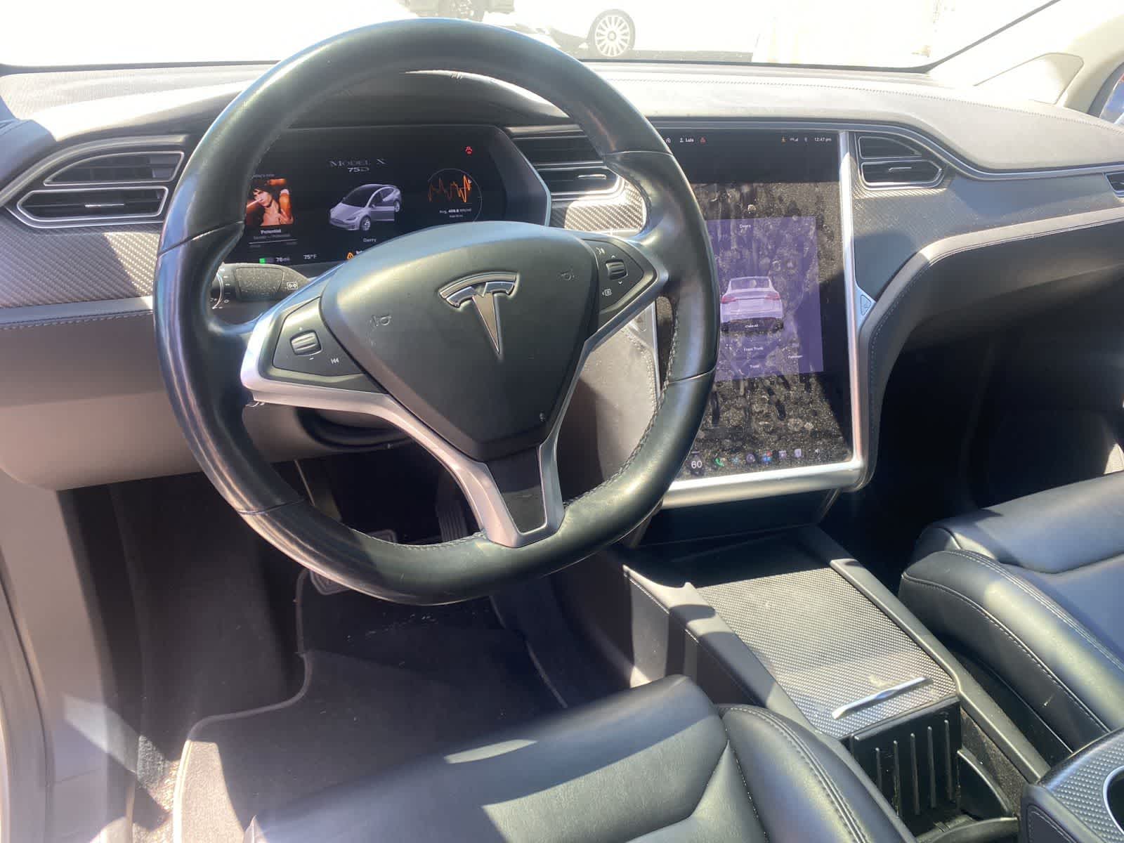 Thumbnail: 2018 Tesla Model X - 11