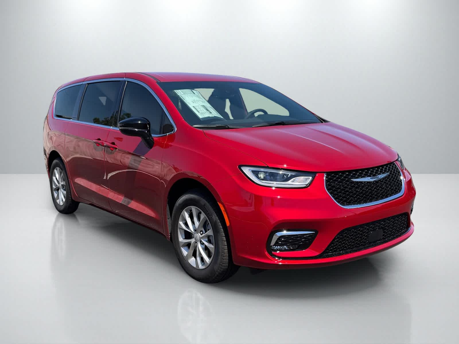 Thumbnail: 2026 Chrysler Pacifica - 8