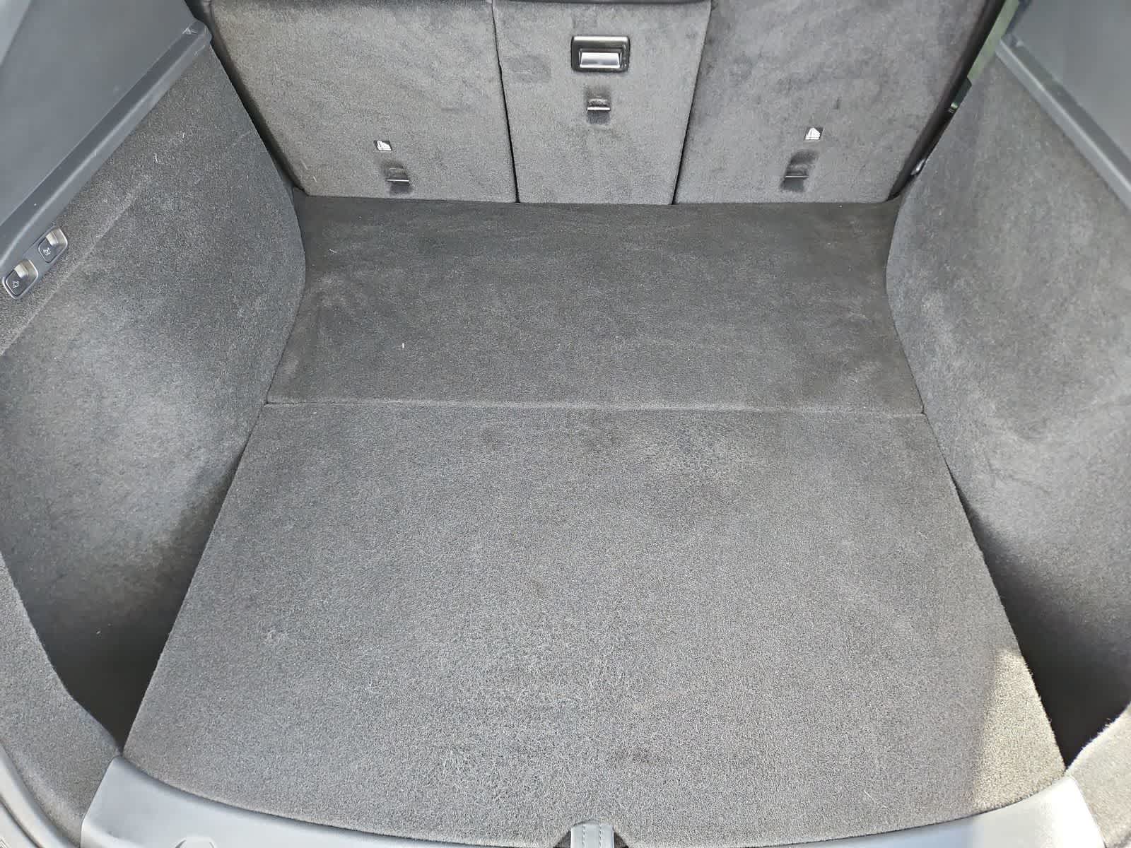 Thumbnail: 2025 Tesla Model Y - 31