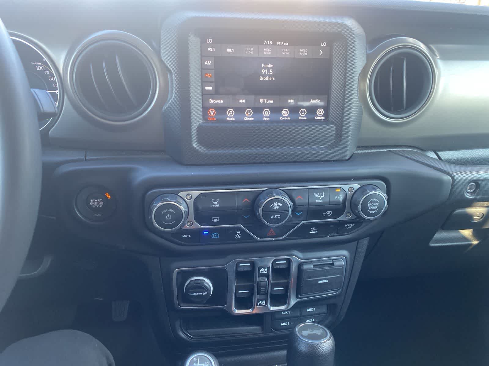 Thumbnail: 2023 Jeep Wrangler - 14