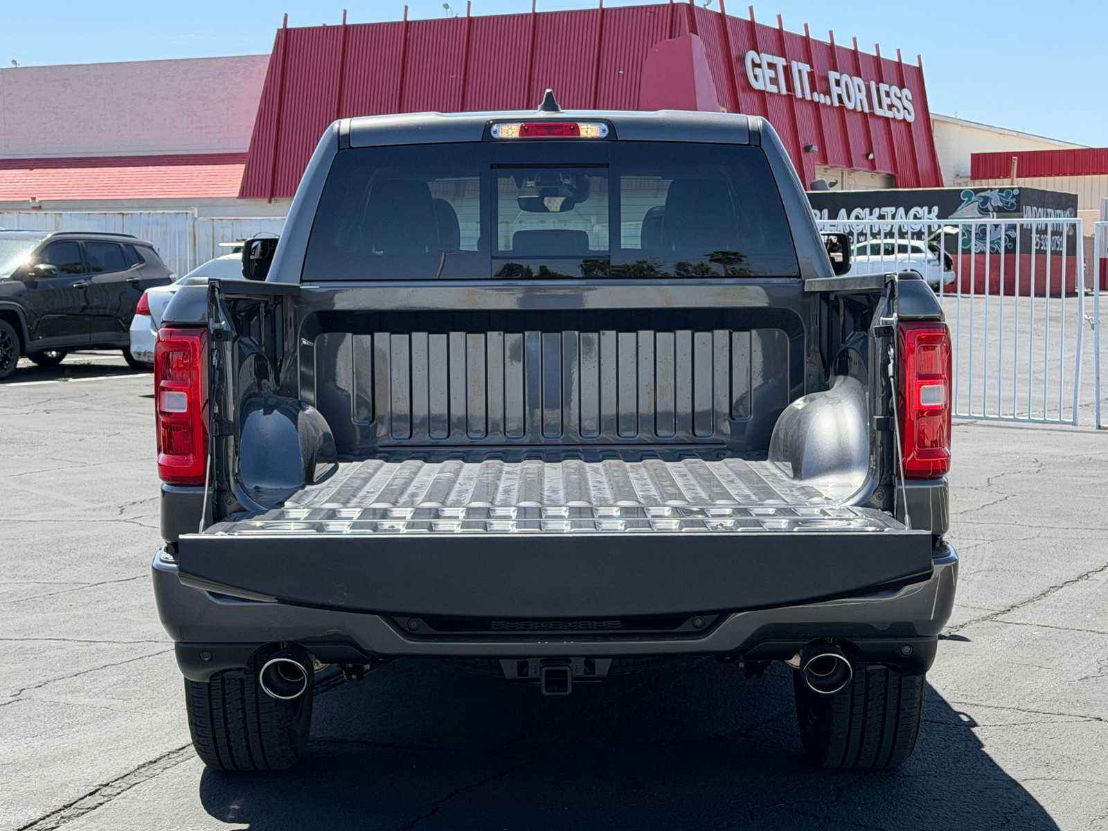 Thumbnail: 2026 RAM 1500 - 33