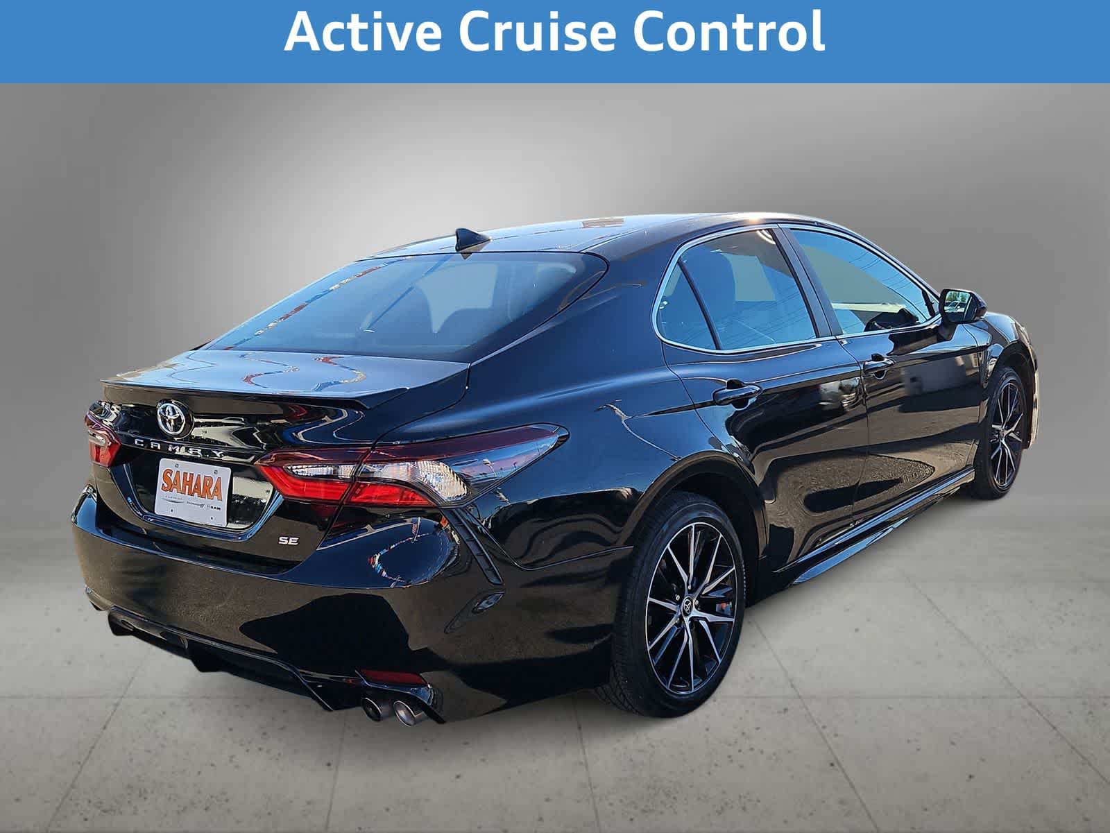 Thumbnail: 2024 Toyota Camry - 10