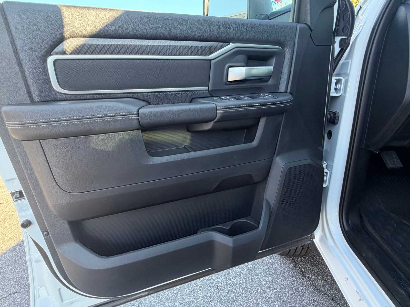 Thumbnail: 2026 RAM 3500 - 37
