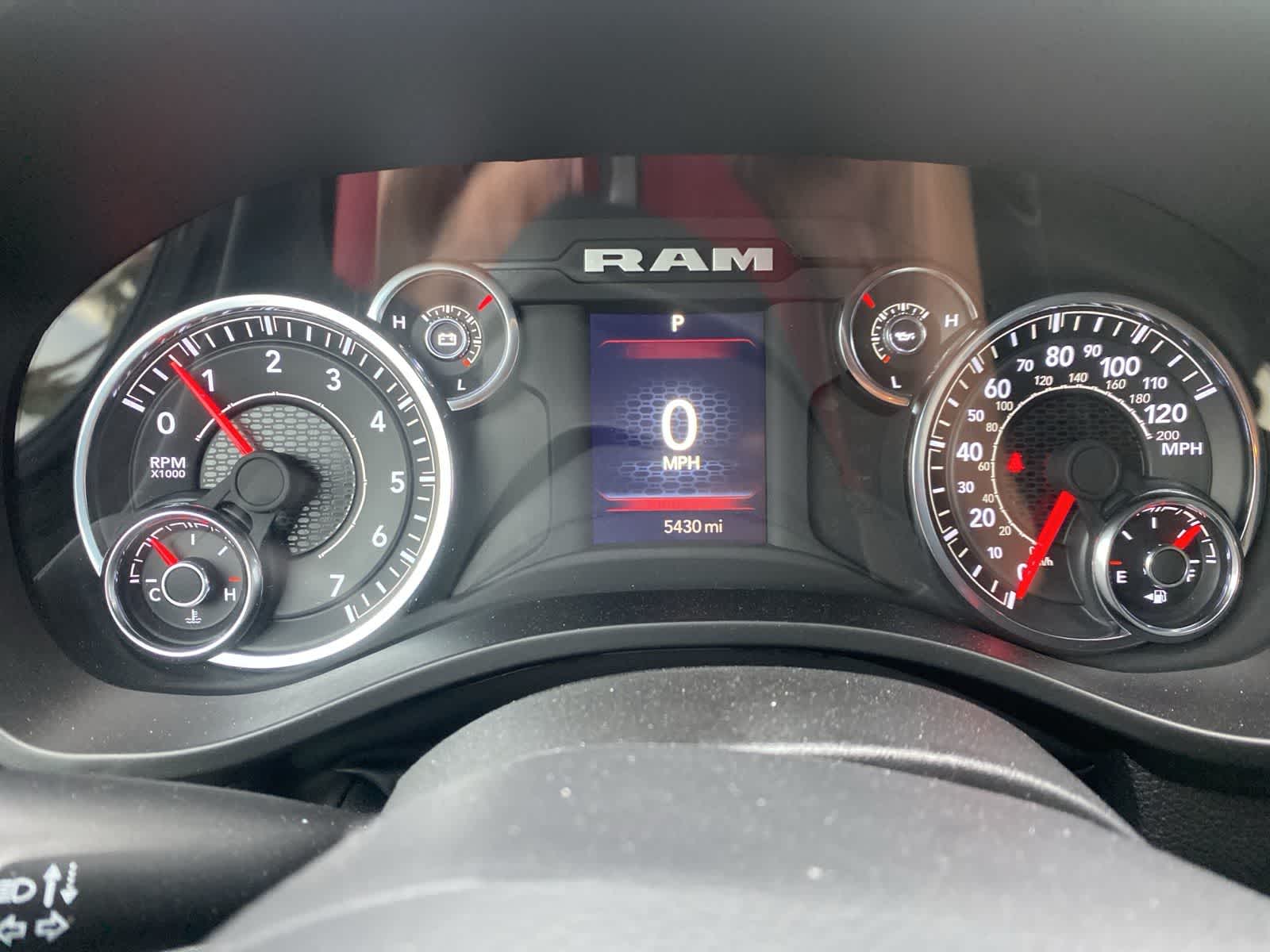 Thumbnail: 2025 RAM 1500 - 13