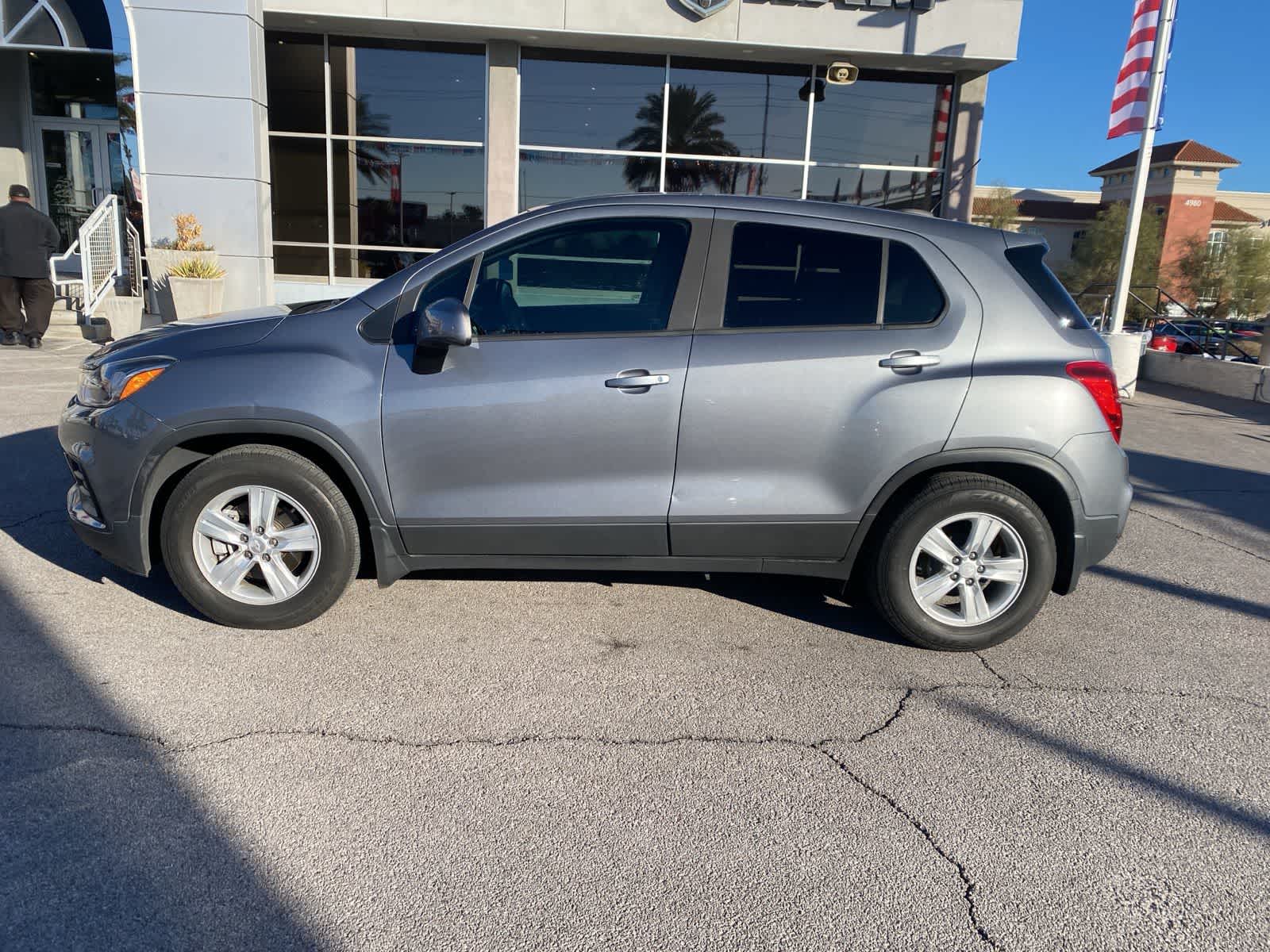 Thumbnail: 2020 Chevrolet Trax - 11