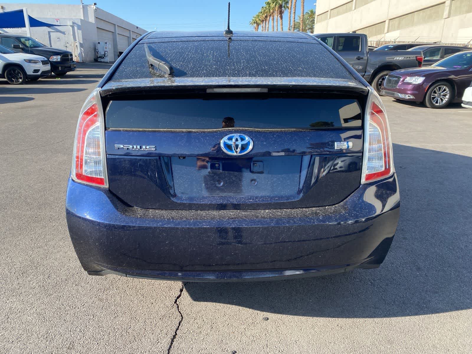 2014 Toyota Prius Three 8