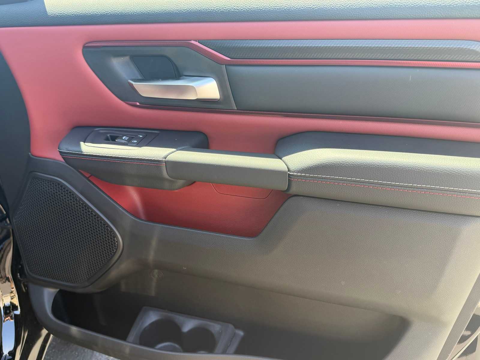 Thumbnail: 2026 RAM 1500 - 18