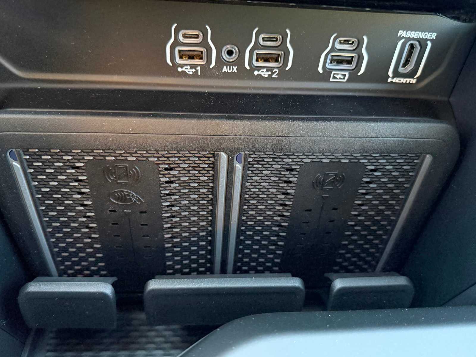 Thumbnail: 2026 RAM 1500 - 32