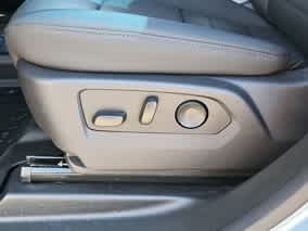 Thumbnail: 2024 GMC Hummer EV - 21