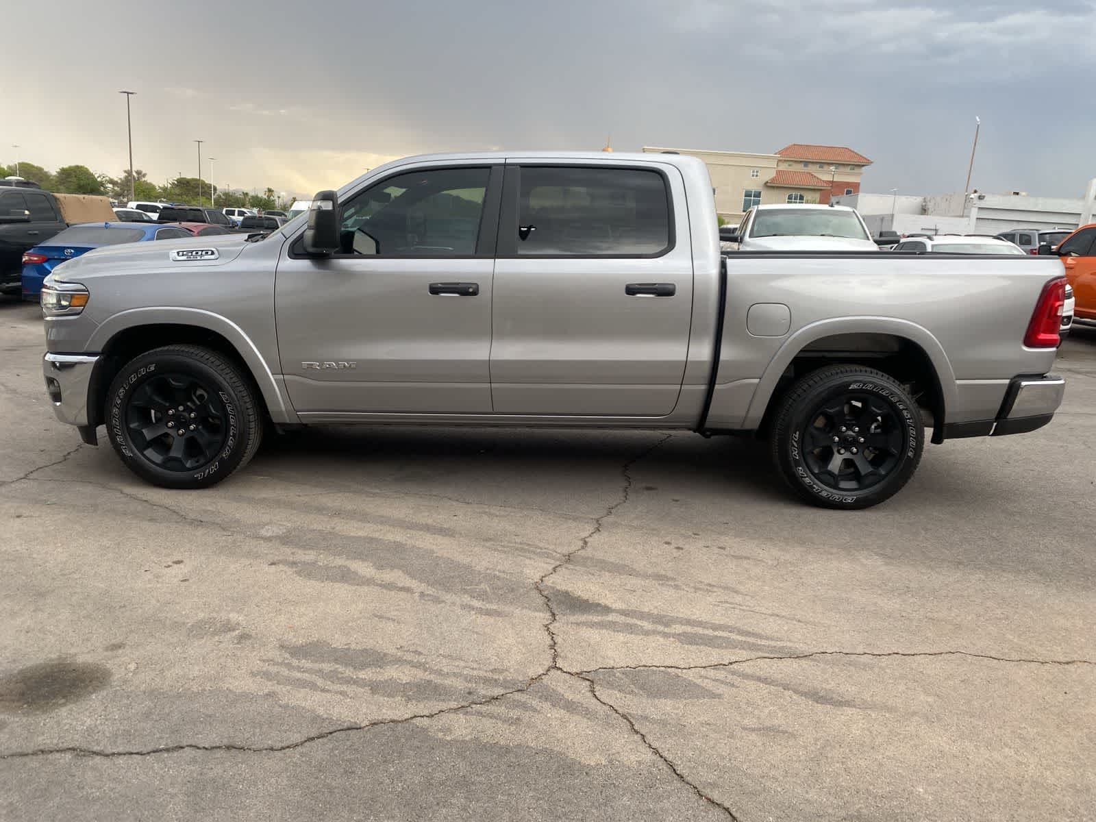 Thumbnail: 2025 RAM 1500 - 9