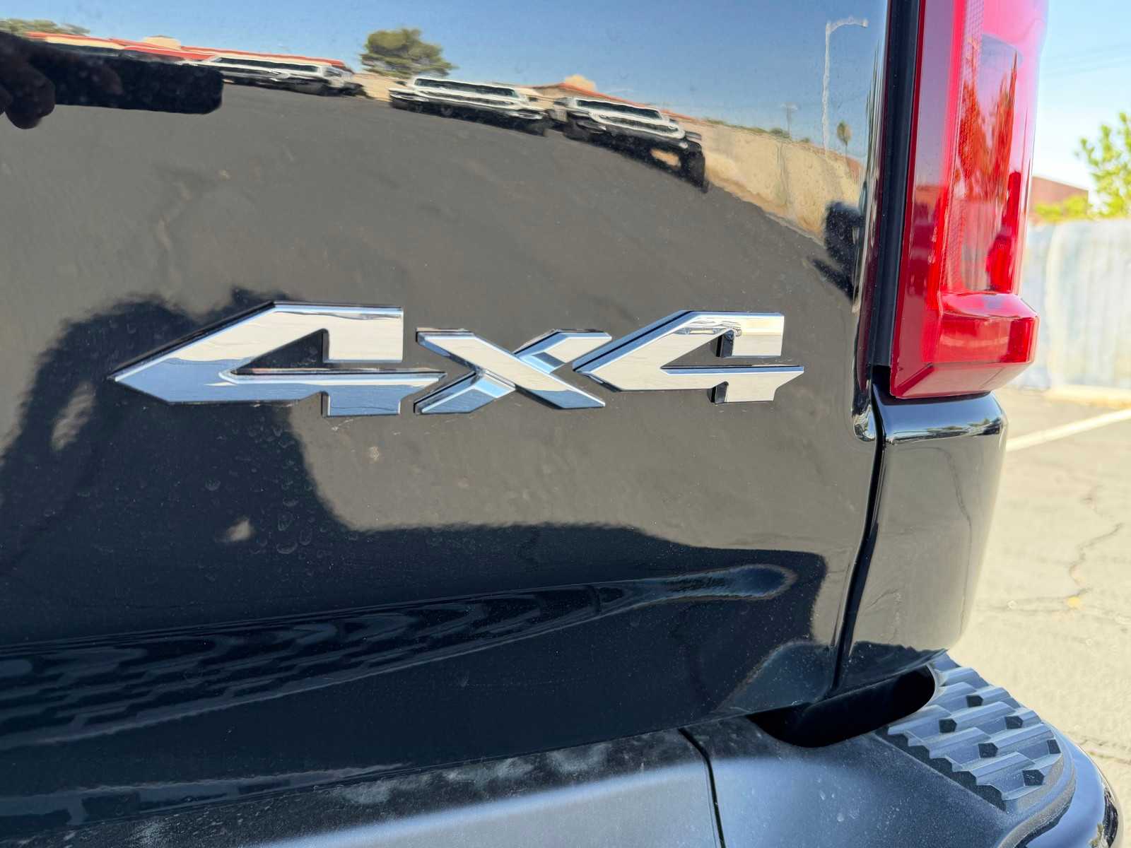 Thumbnail: 2026 RAM 1500 - 15