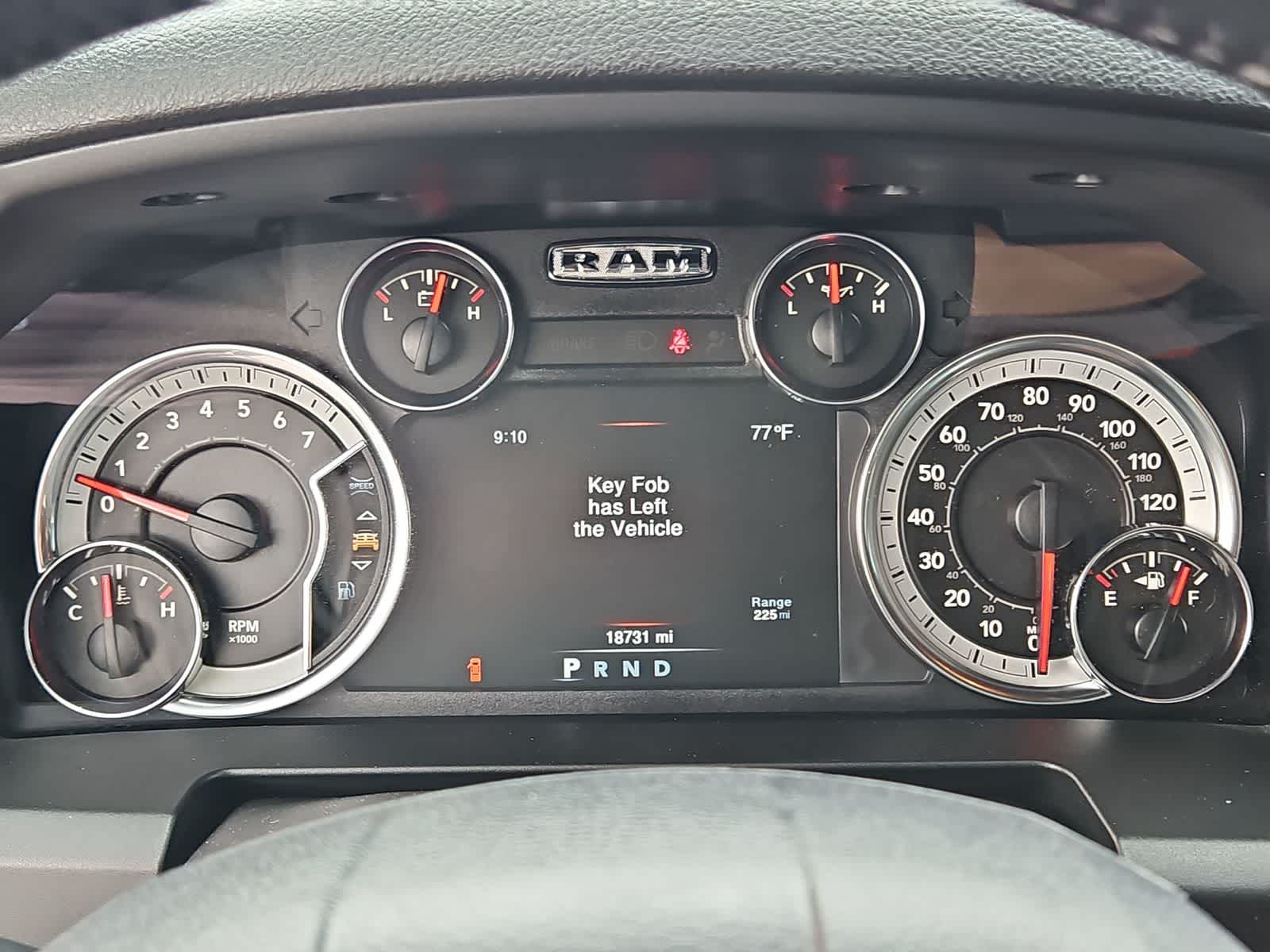 Thumbnail: 2024 RAM 1500 Classic - 31