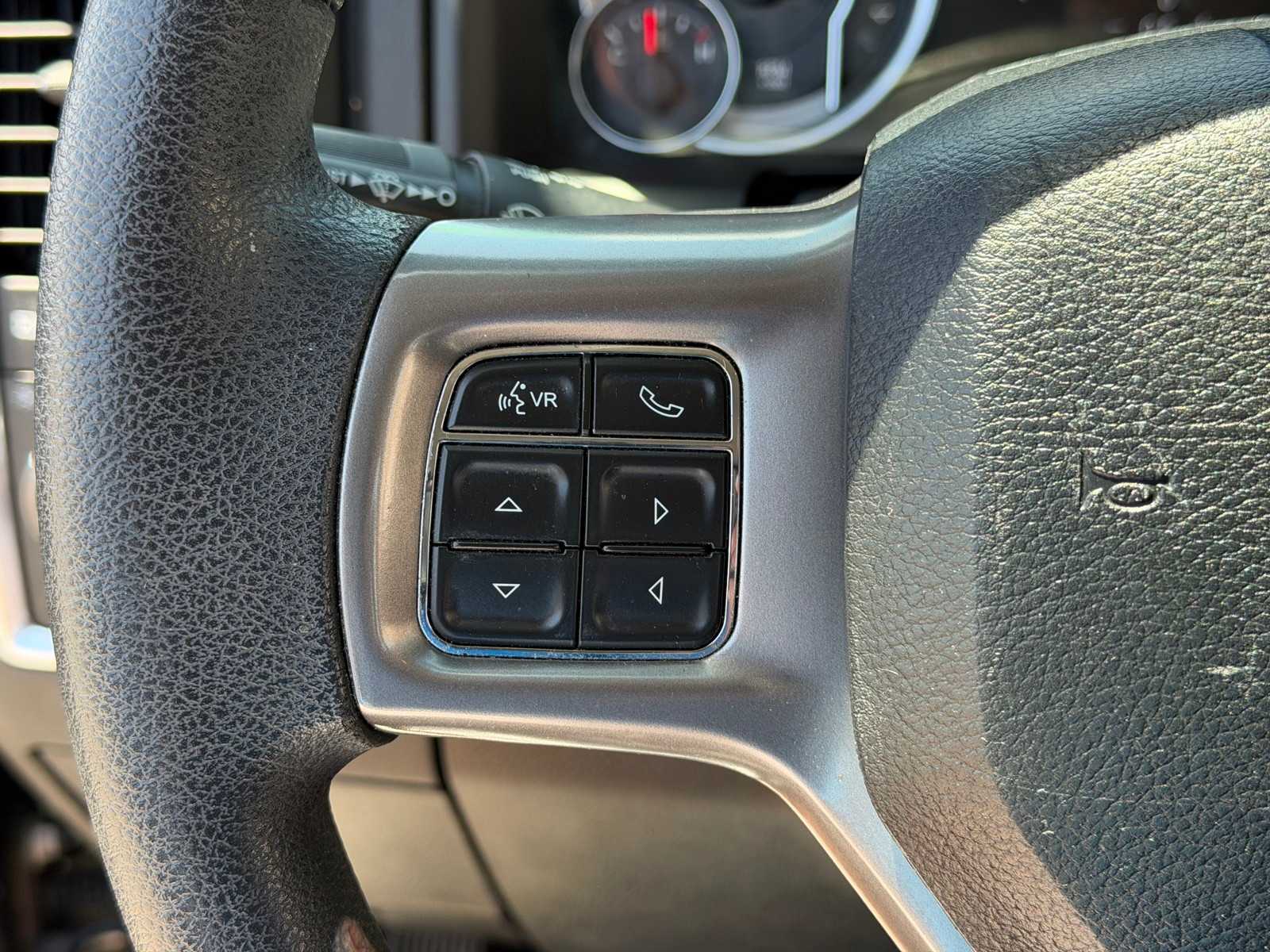 Thumbnail: 2023 RAM 1500 Classic - 16