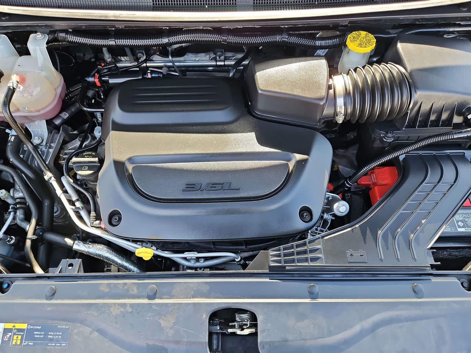 Thumbnail: 2023 Chrysler Voyager - 15