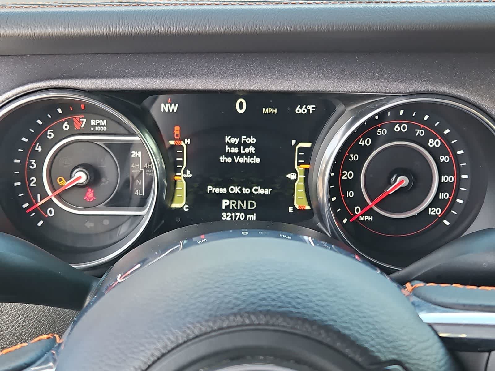 Thumbnail: 2022 Jeep Gladiator - 33